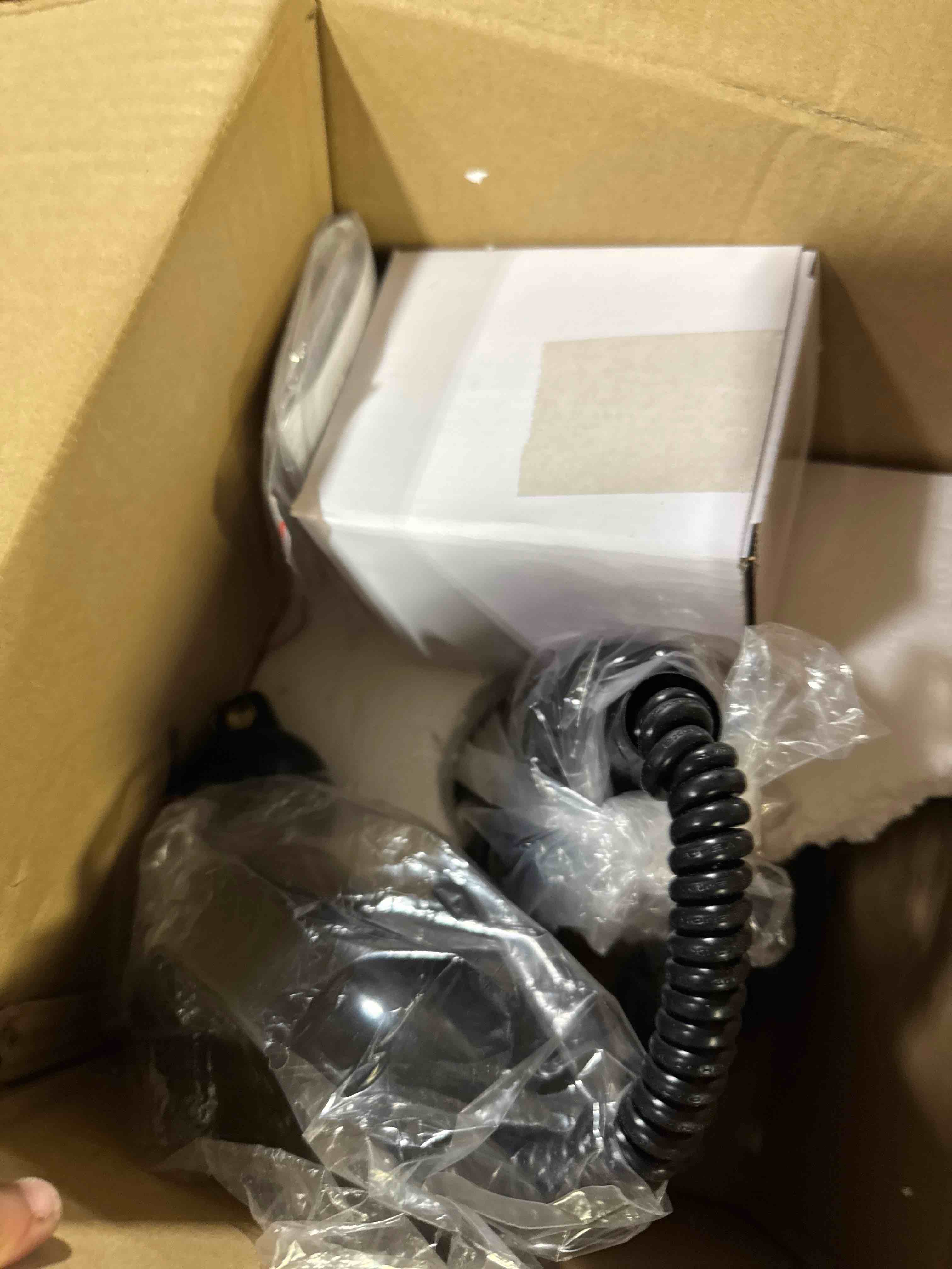 https://s3.amazonaws.com/lotting-images-prod/phillipi/BRN1924640_1755099792747.jpeg