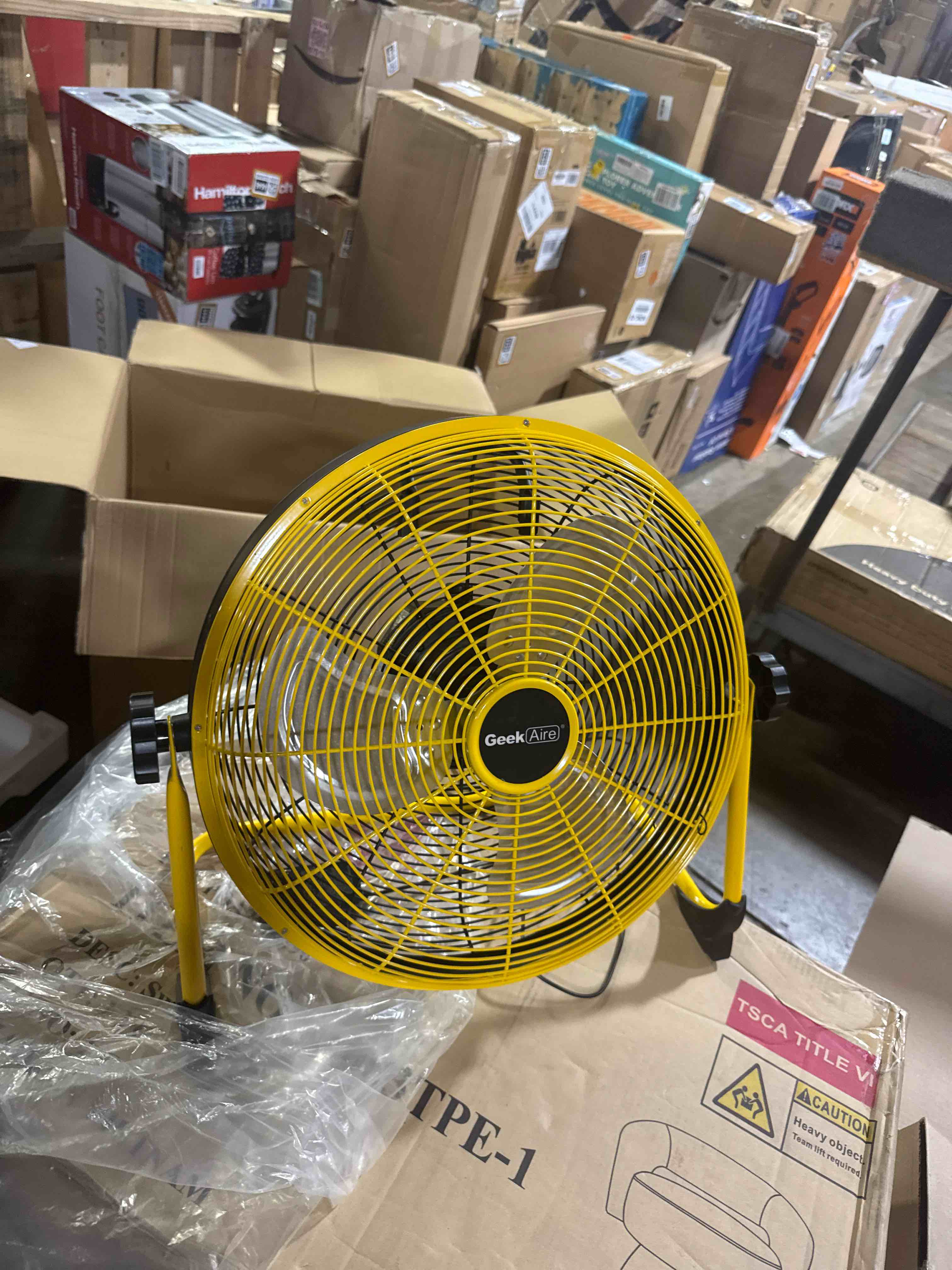 https://s3.amazonaws.com/lotting-images-prod/phillipi/BRN1924648_1755102558851.jpeg