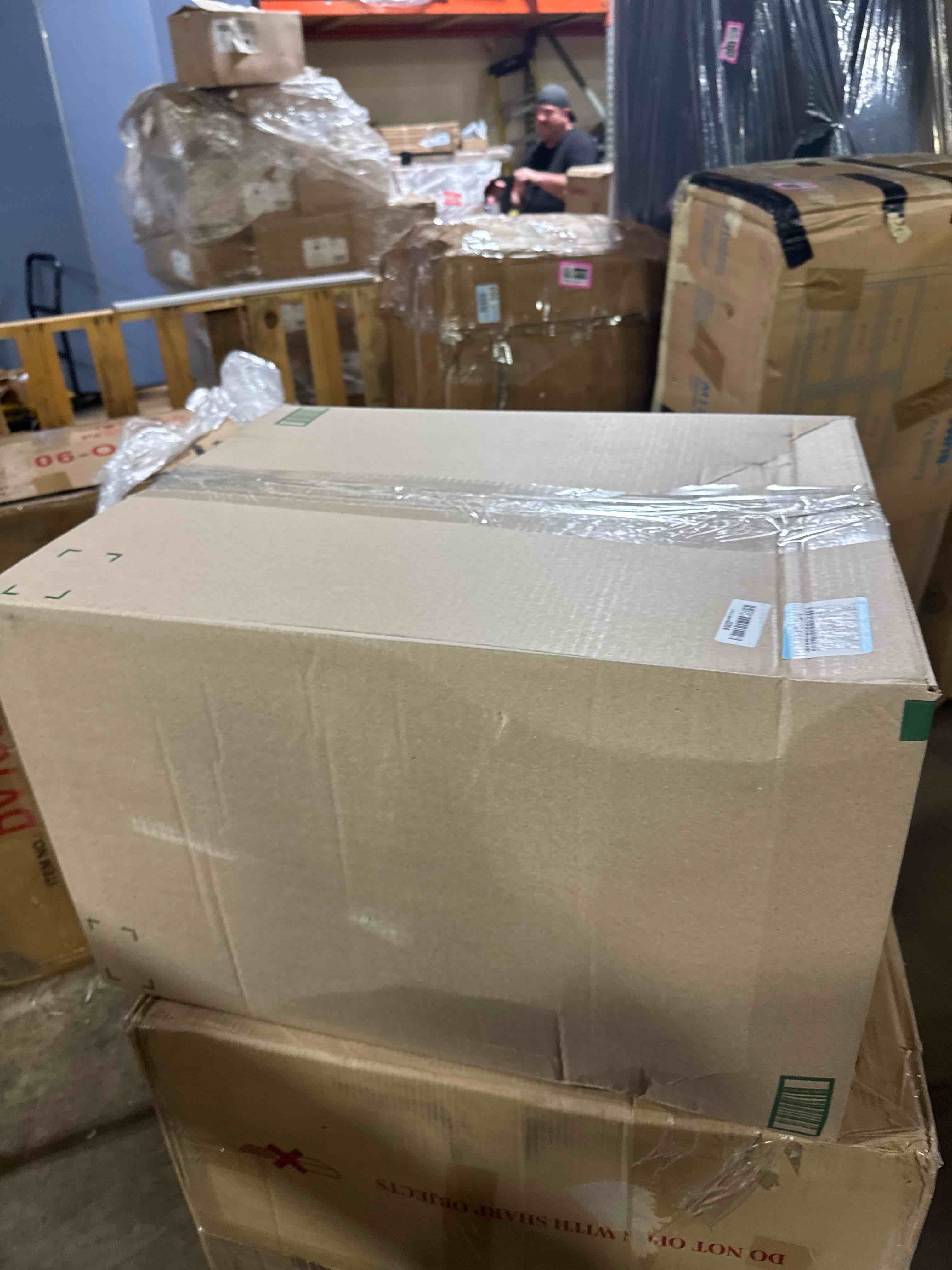 https://s3.amazonaws.com/lotting-images-prod/phillipi/BRN1924657_1755104768223.jpeg