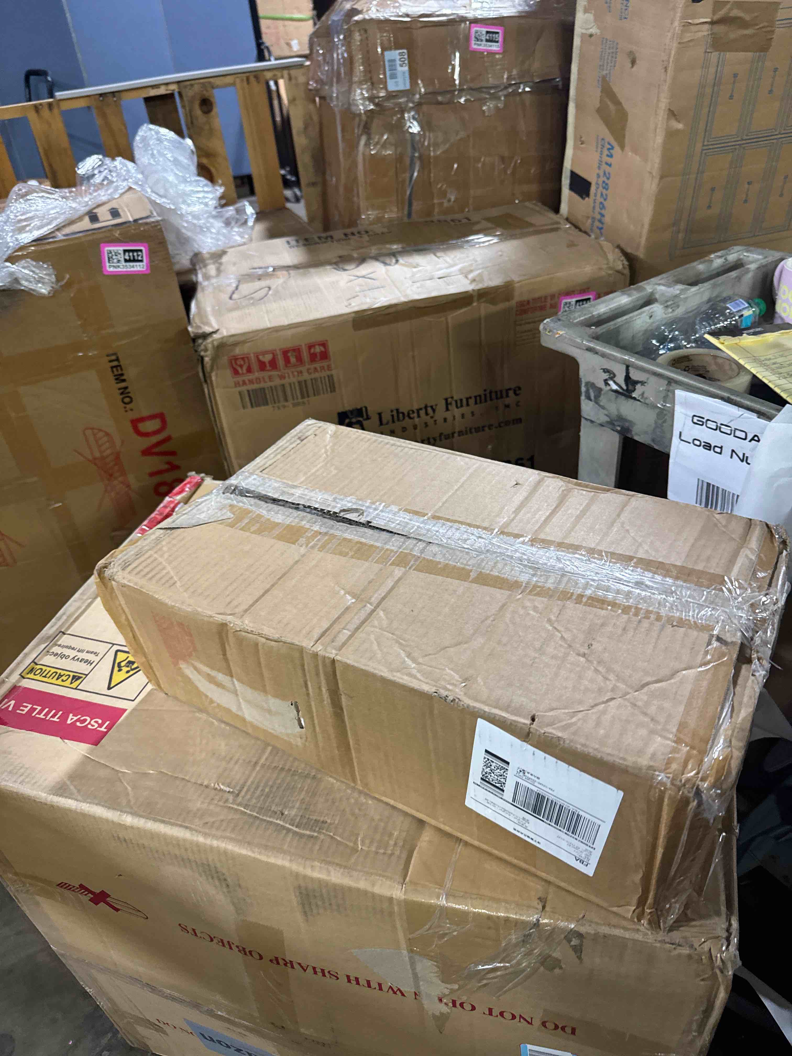 https://s3.amazonaws.com/lotting-images-prod/phillipi/BRN1924662_1755105441594.jpeg