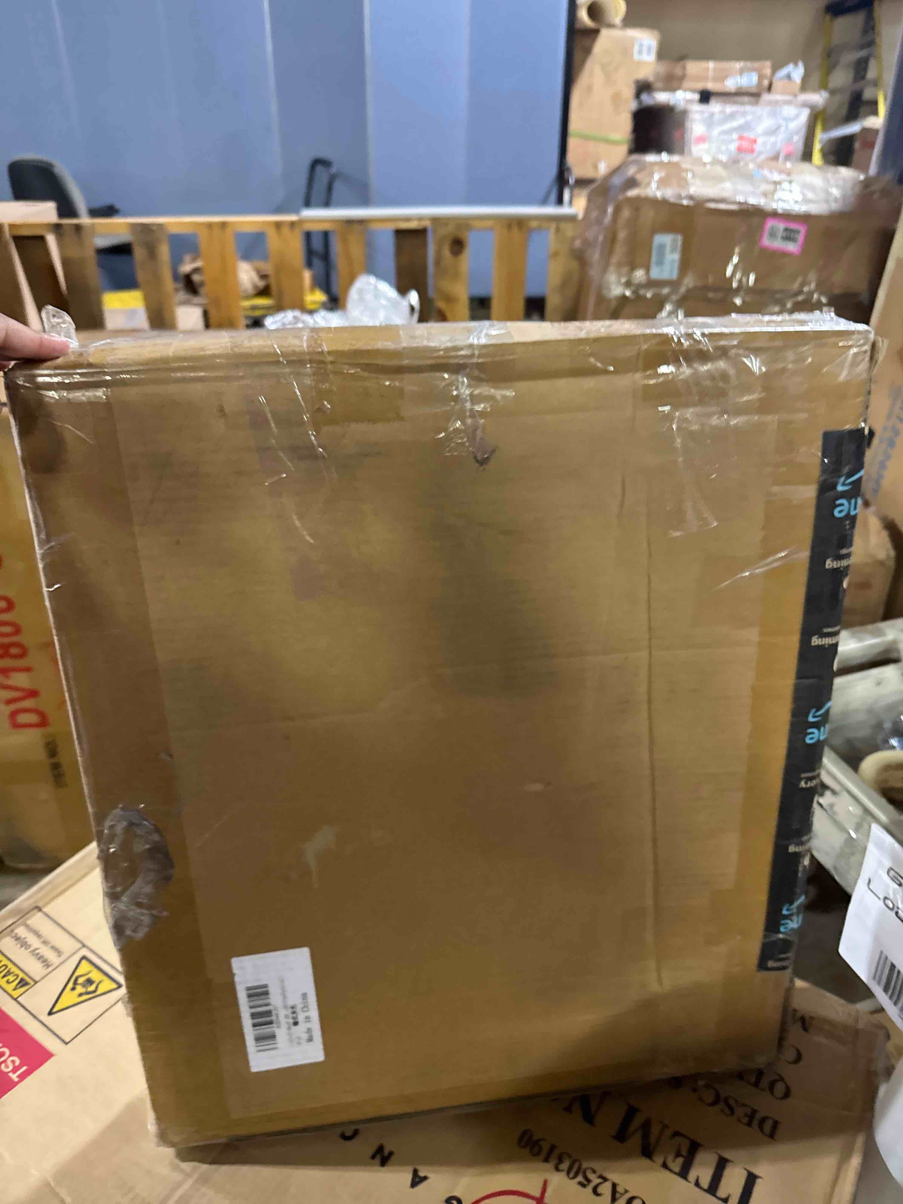 https://s3.amazonaws.com/lotting-images-prod/phillipi/BRN1924666_1755105974810.jpeg