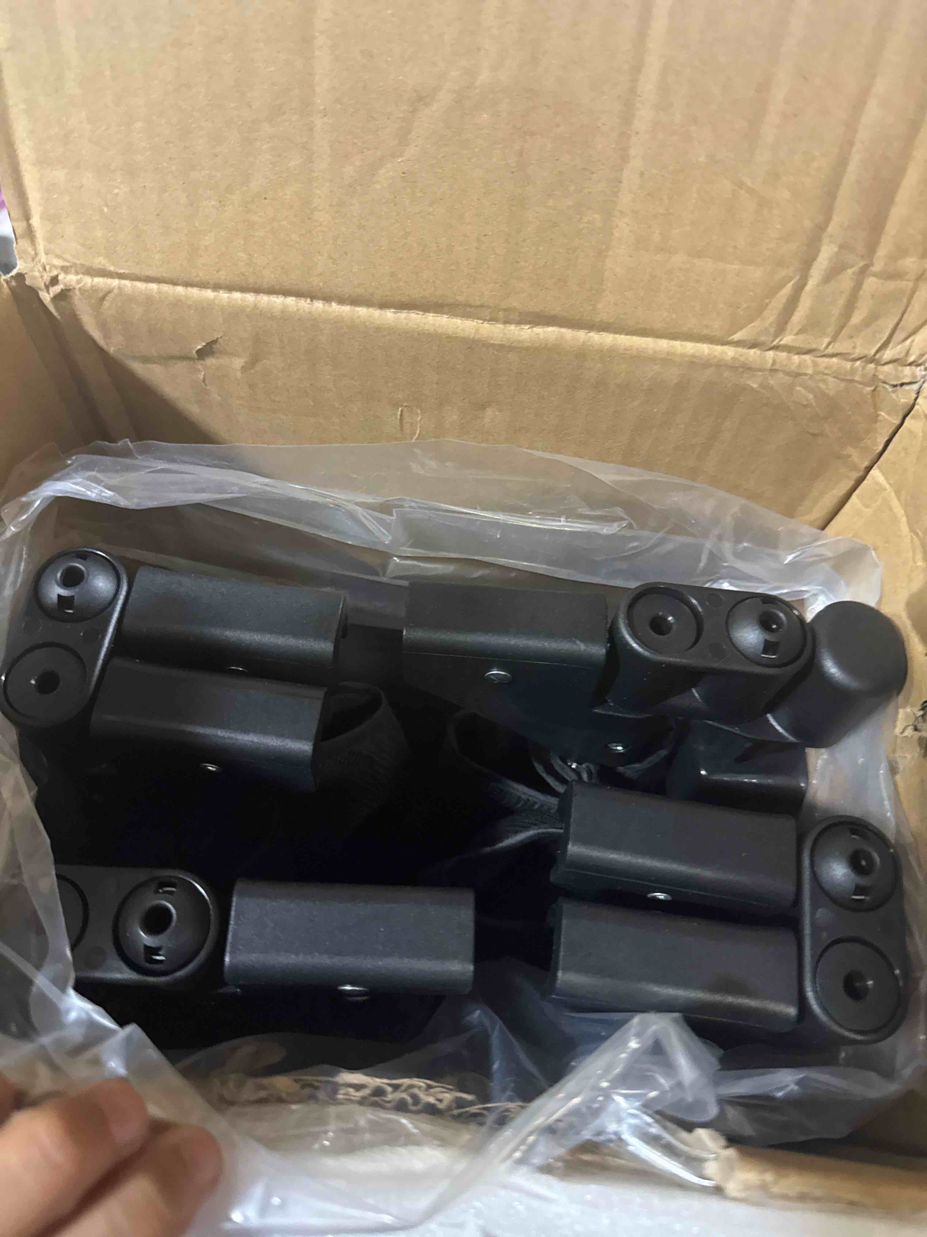 https://s3.amazonaws.com/lotting-images-prod/phillipi/BRN1924705_1755186593429.jpeg