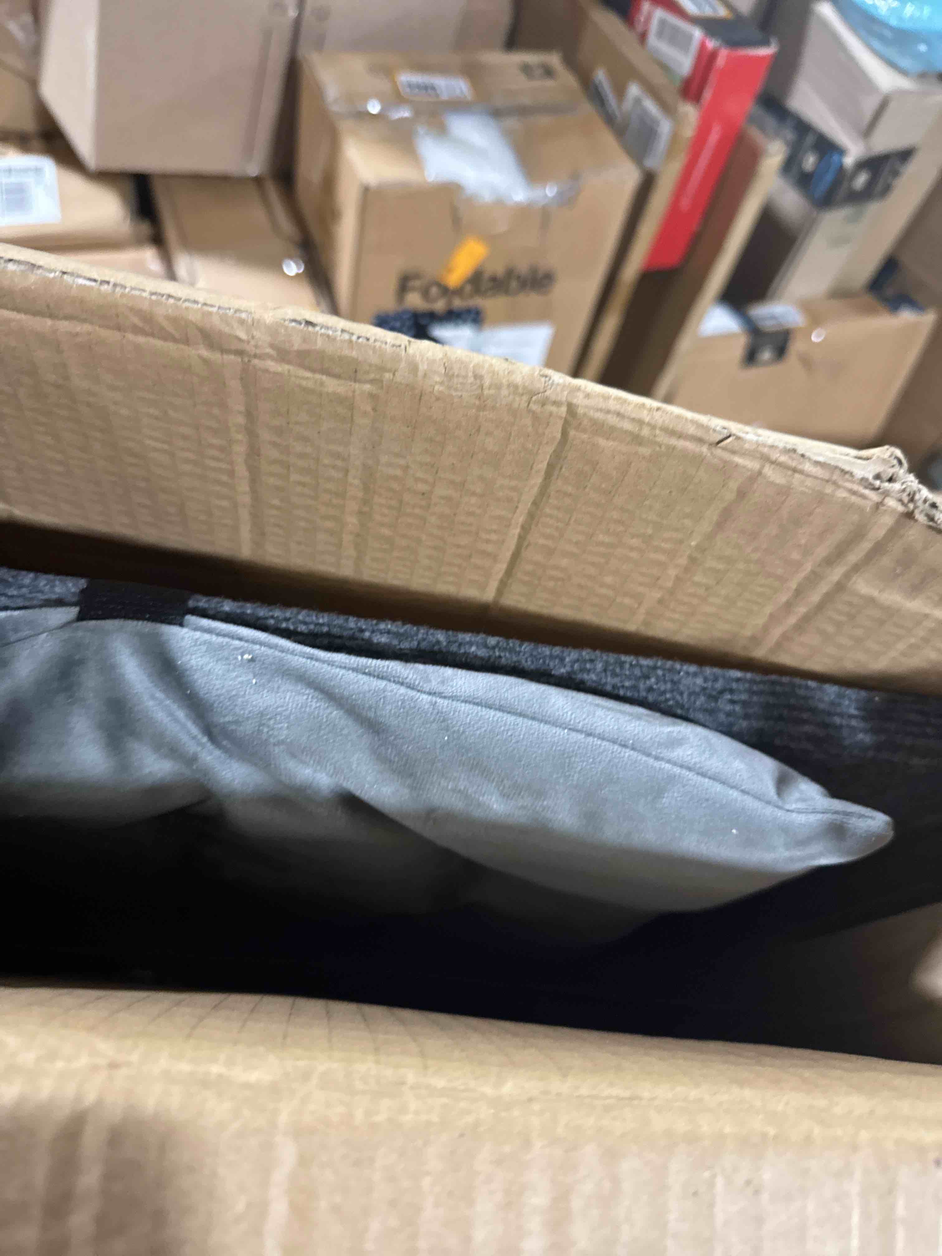 https://s3.amazonaws.com/lotting-images-prod/phillipi/BRN1924709_1755187171096.jpeg