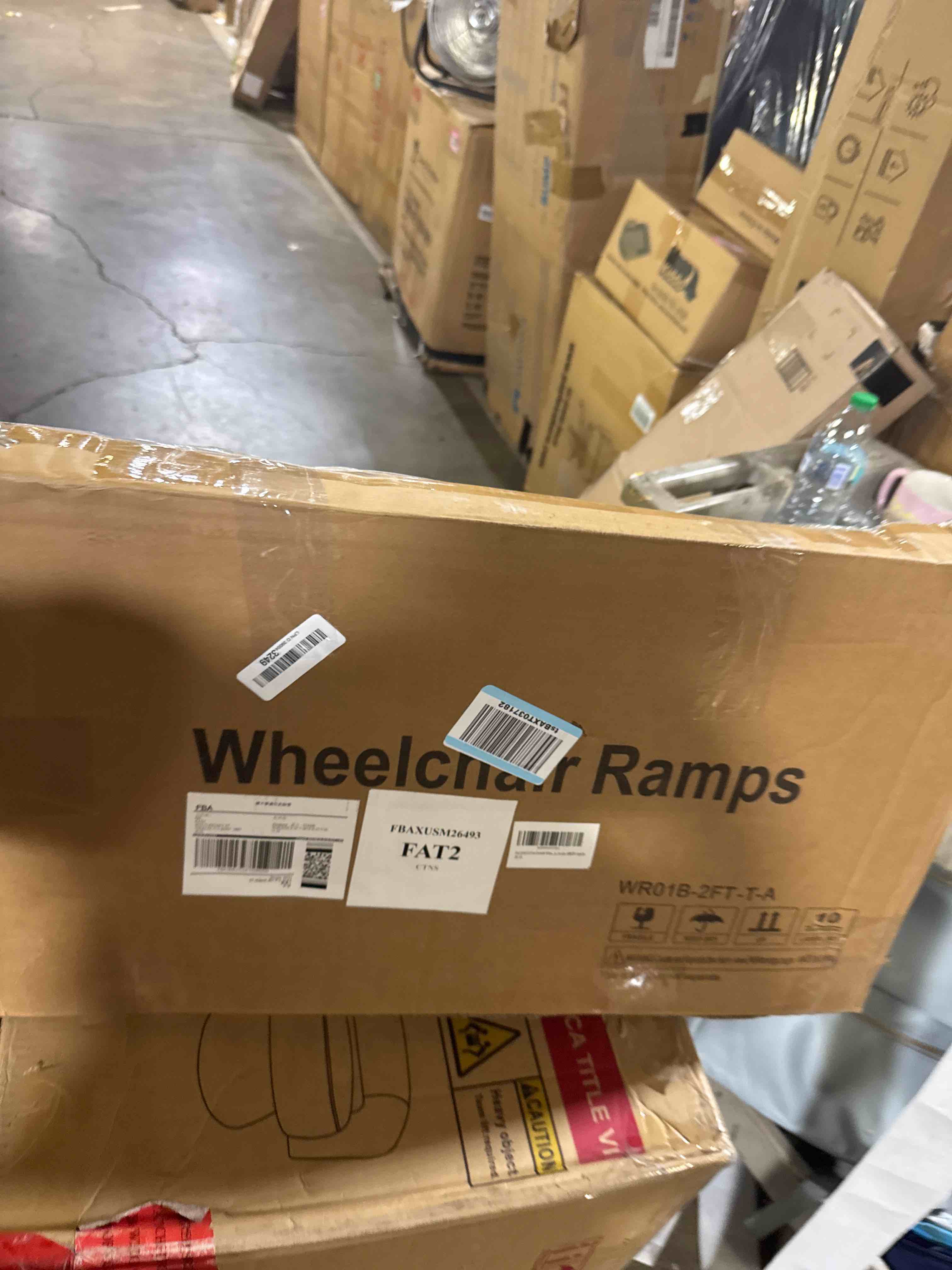 https://s3.amazonaws.com/lotting-images-prod/phillipi/BRN1924711_1755187374580.jpeg
