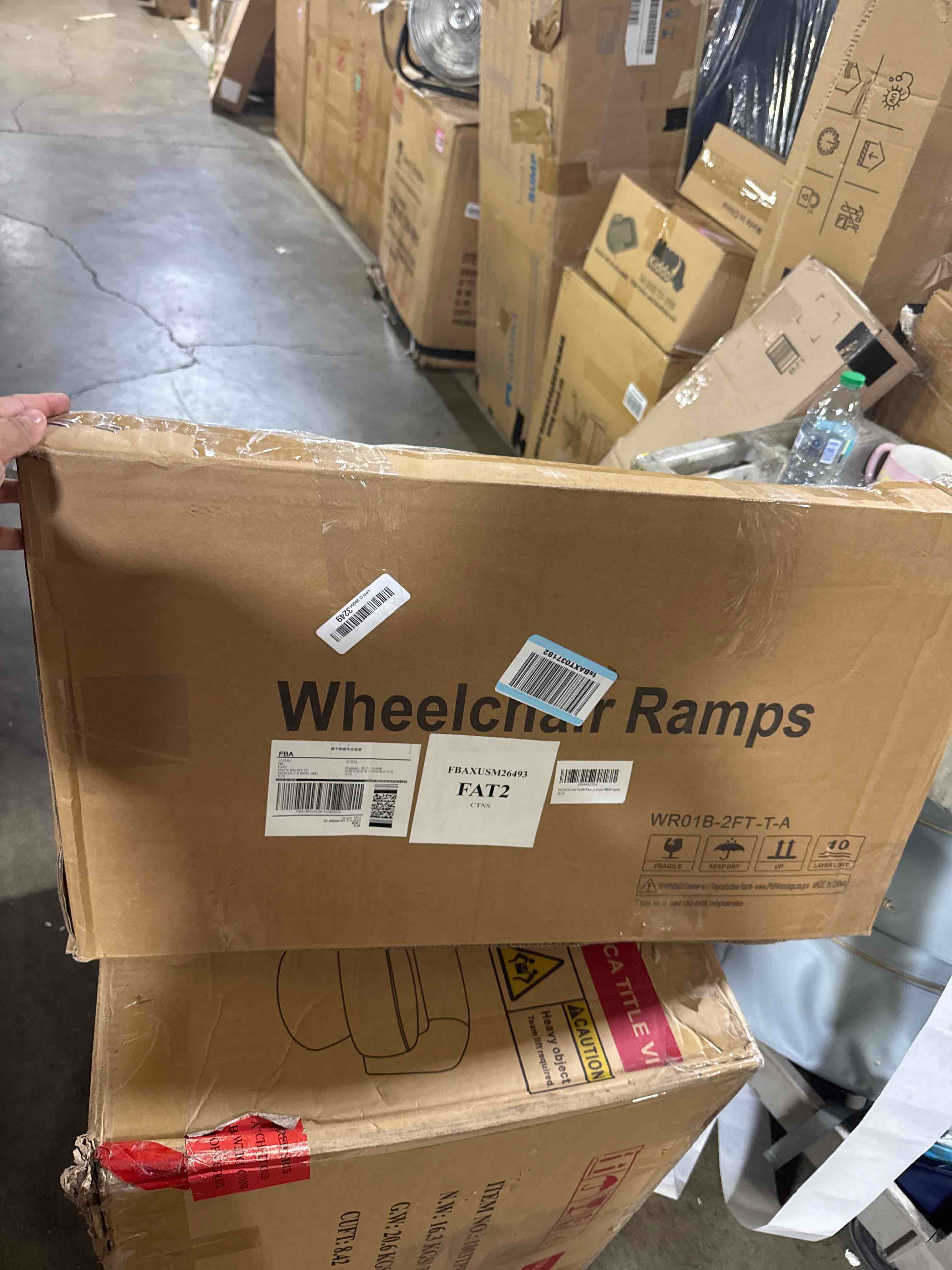 https://s3.amazonaws.com/lotting-images-prod/phillipi/BRN1924711_1755187375382.jpeg