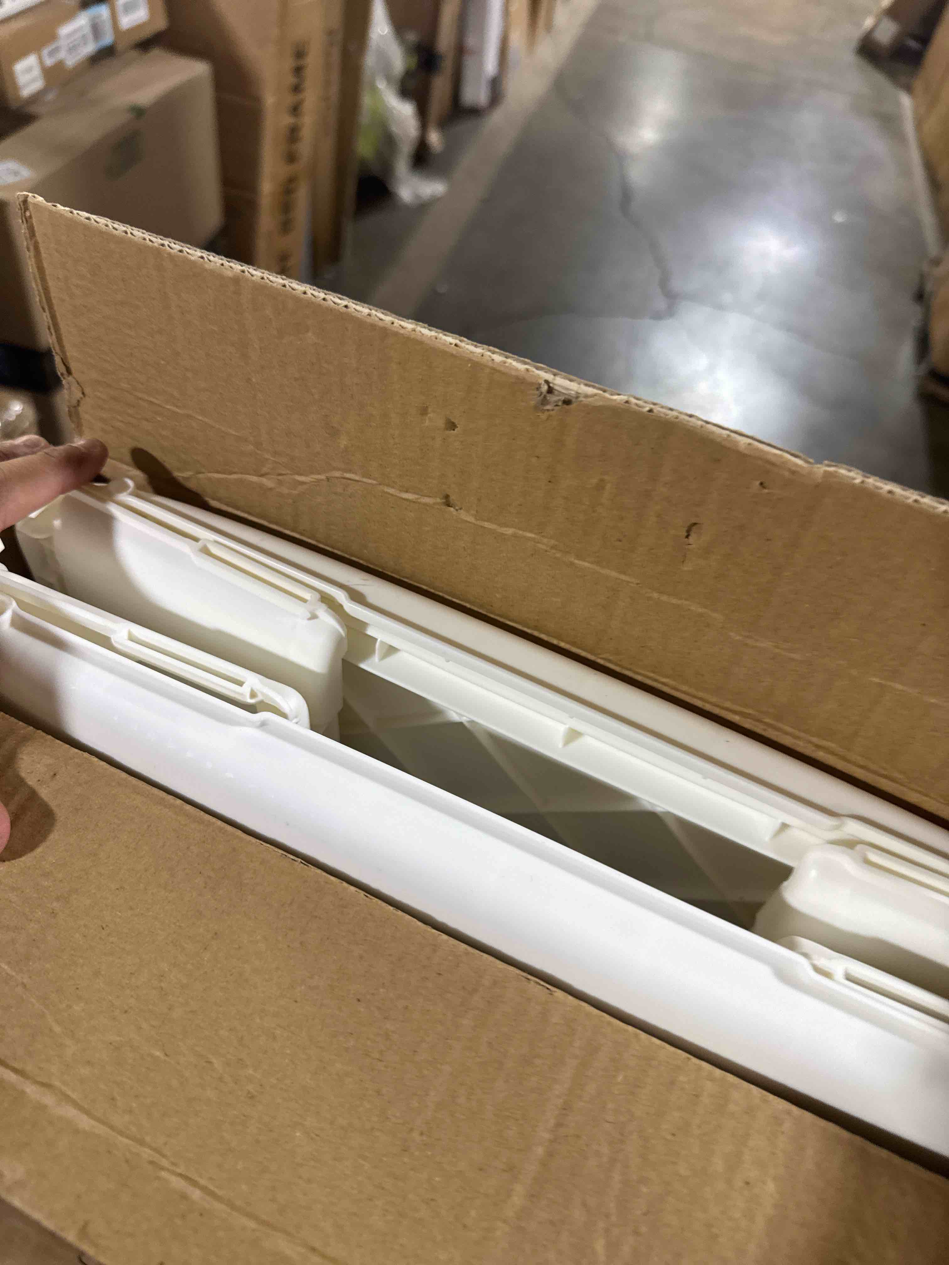 https://s3.amazonaws.com/lotting-images-prod/phillipi/BRN1924715_1755187991424.jpeg
