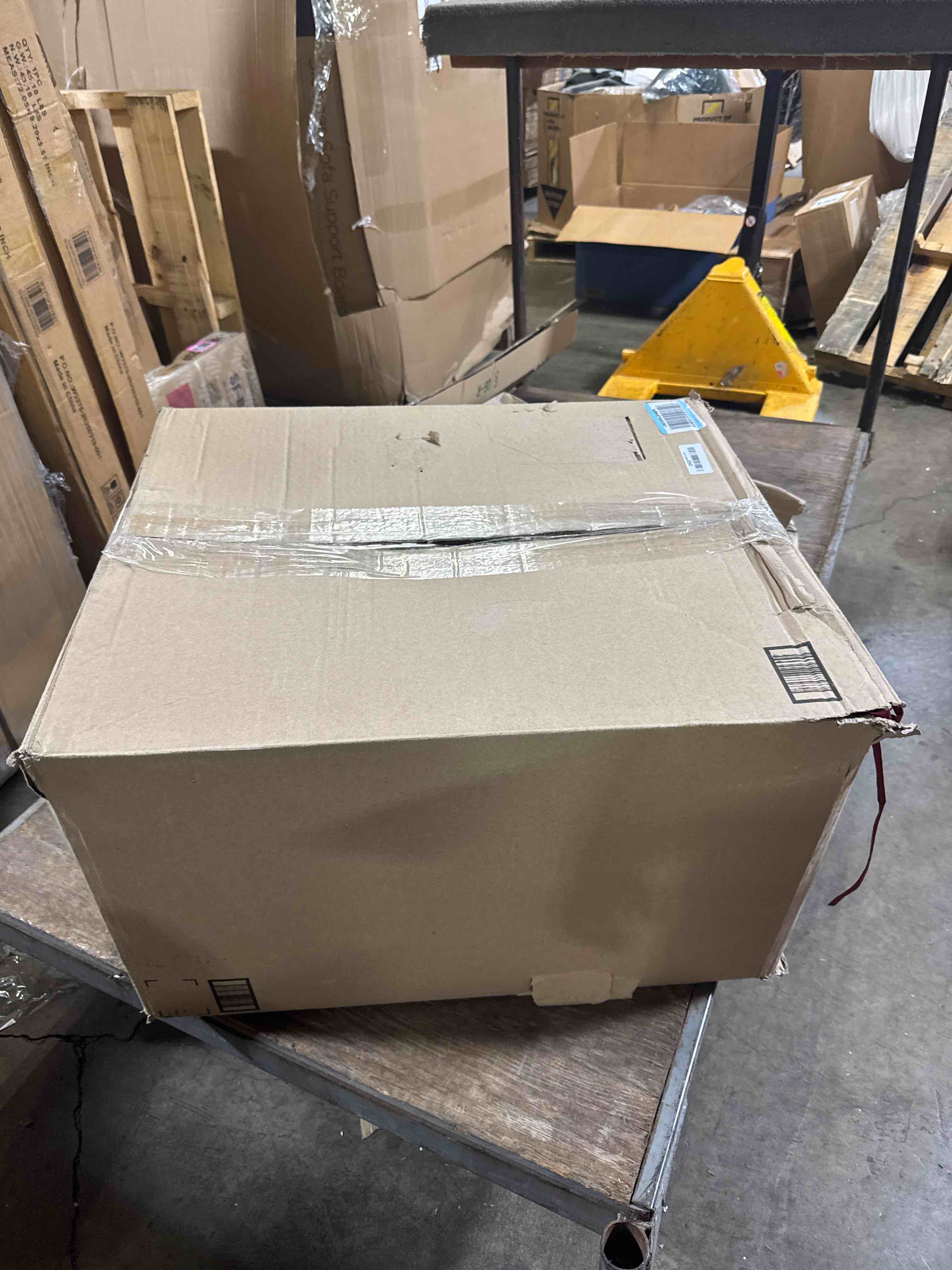 https://s3.amazonaws.com/lotting-images-prod/phillipi/BRN1924716_1755188189424.jpeg