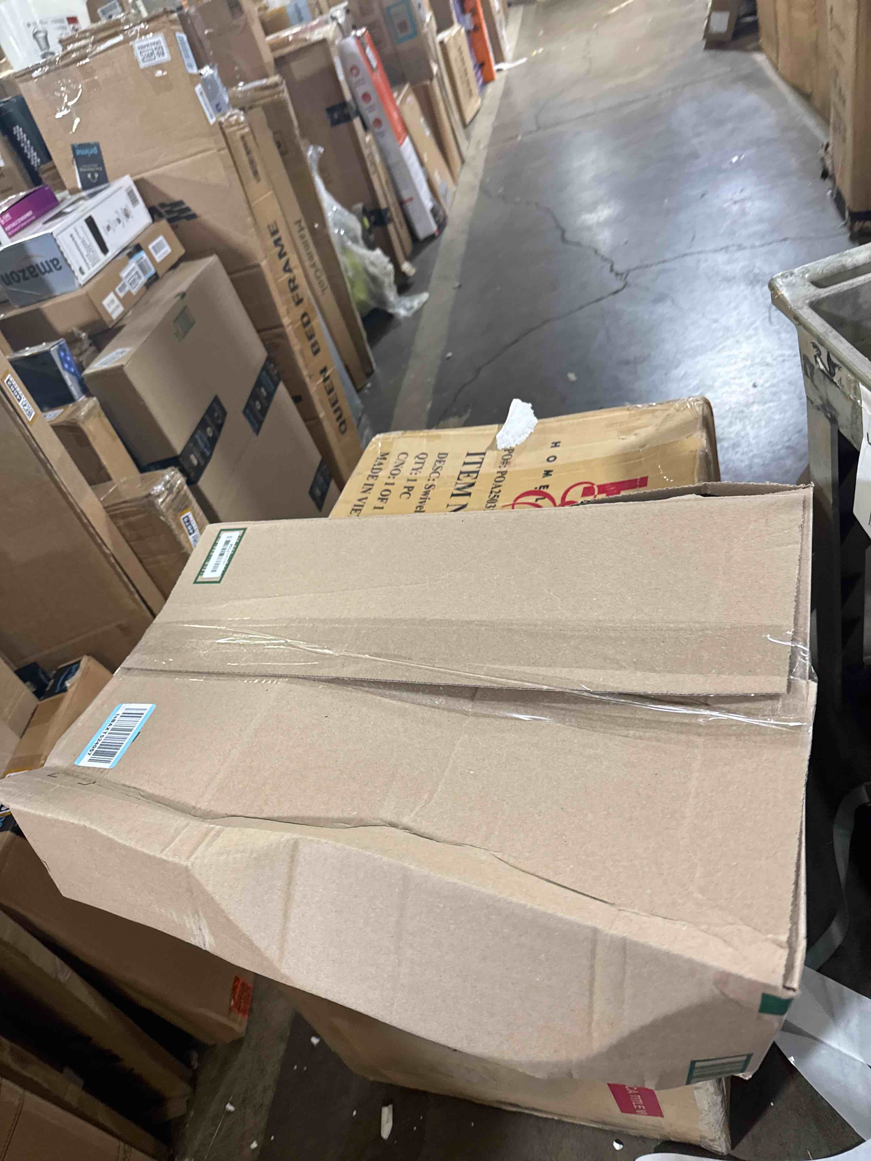 https://s3.amazonaws.com/lotting-images-prod/phillipi/BRN1924717_1755188372920.jpeg