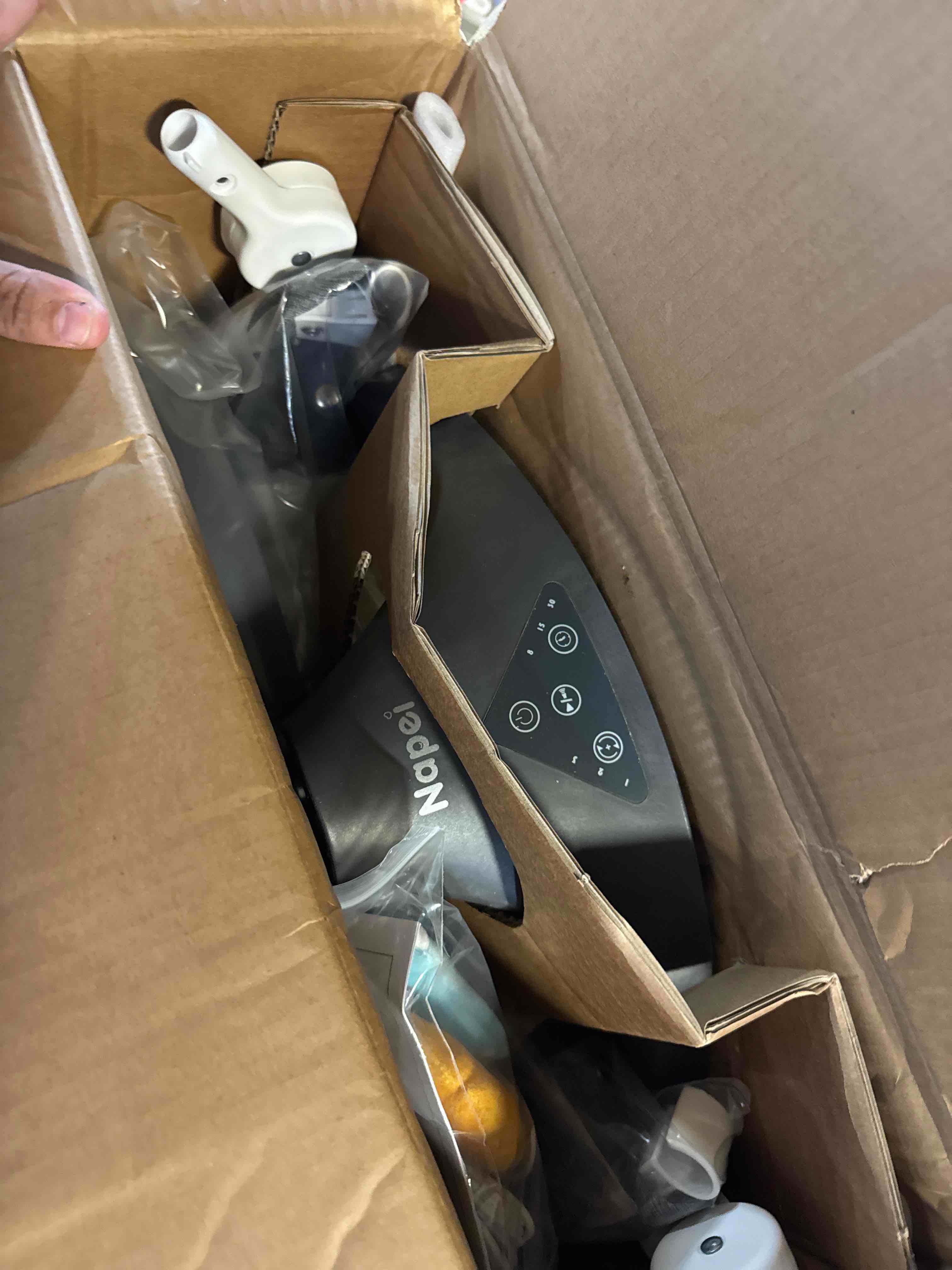 https://s3.amazonaws.com/lotting-images-prod/phillipi/BRN1924734_1755539636954.jpeg