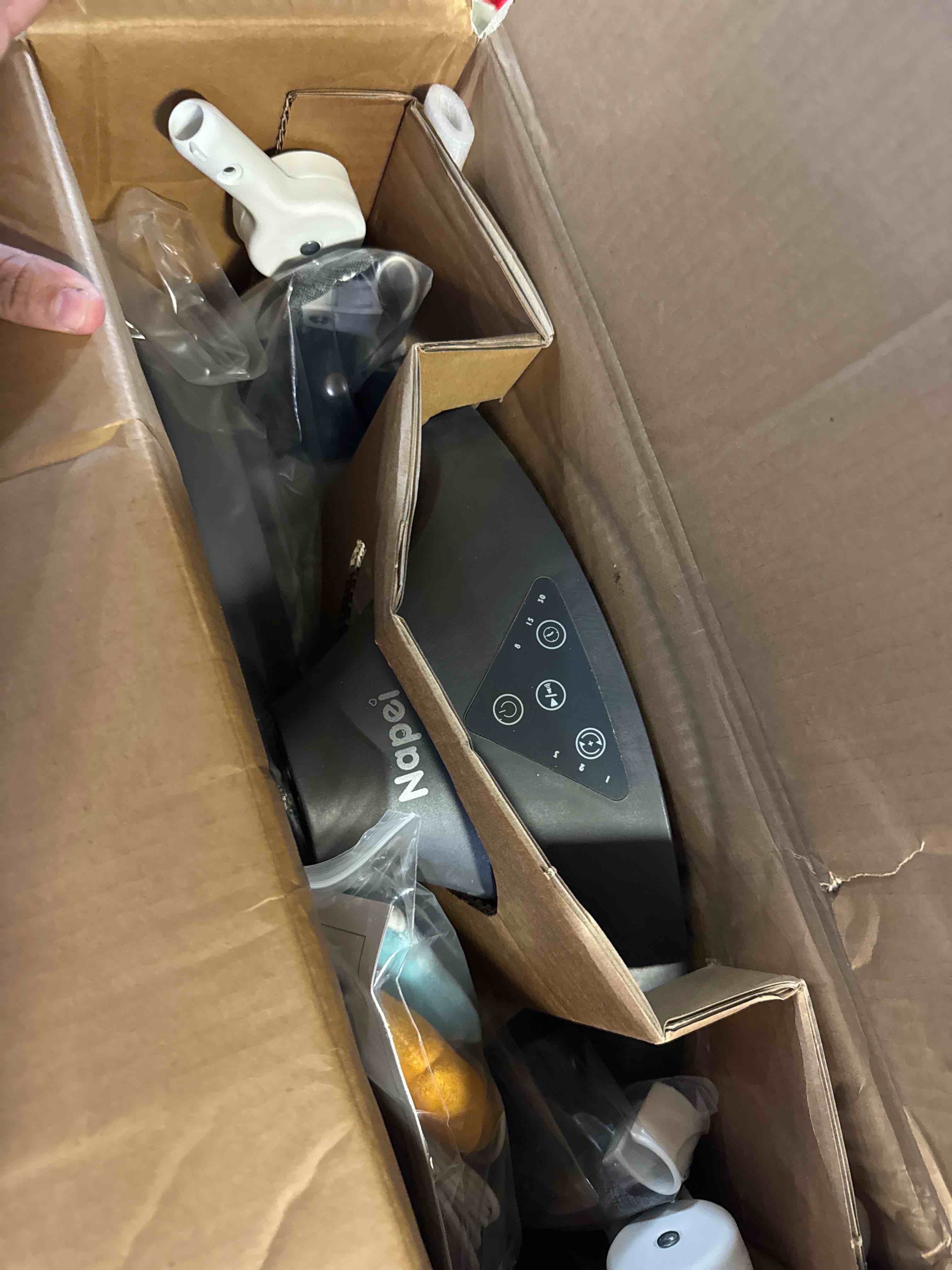 https://s3.amazonaws.com/lotting-images-prod/phillipi/BRN1924734_1755539637842.jpeg