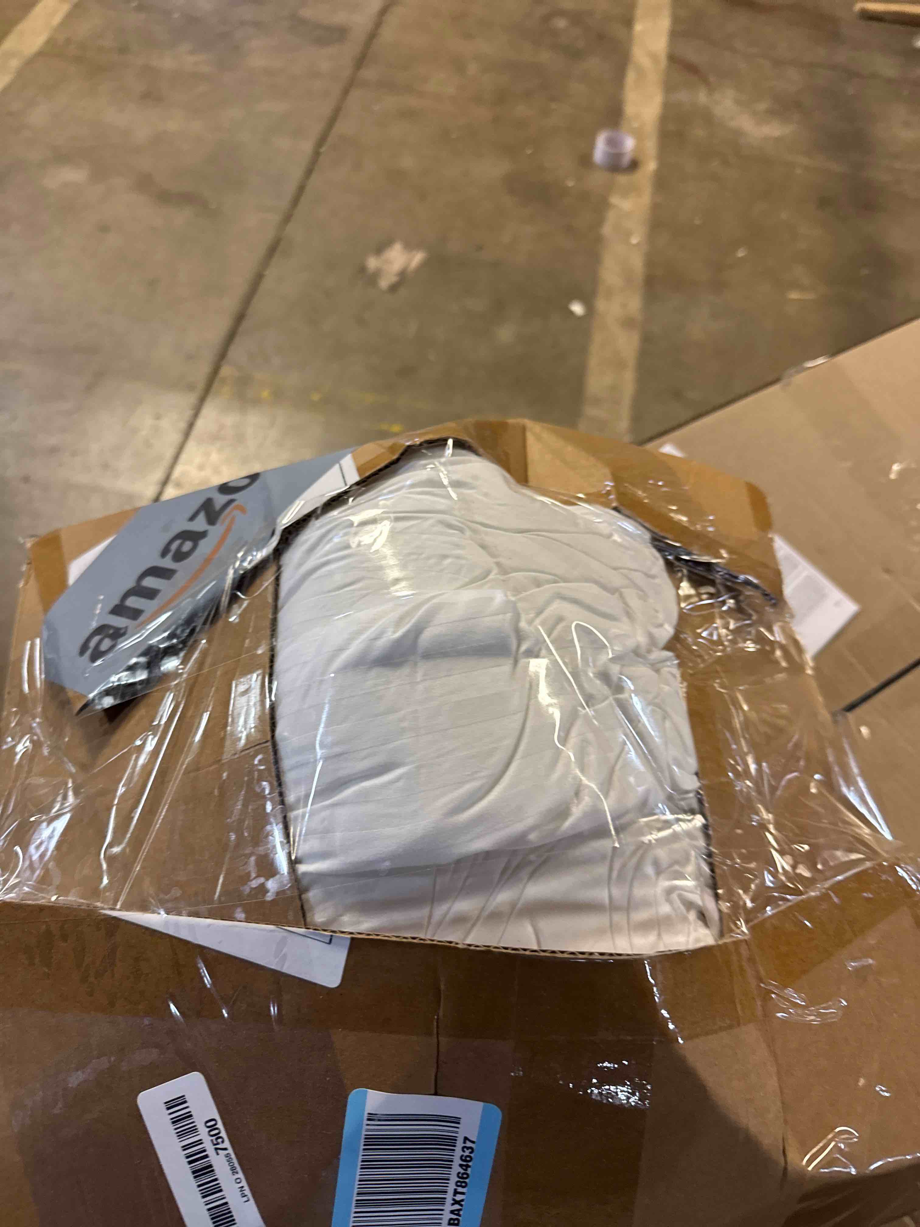 https://s3.amazonaws.com/lotting-images-prod/phillipi/BRN1924740_1755540956966.jpeg