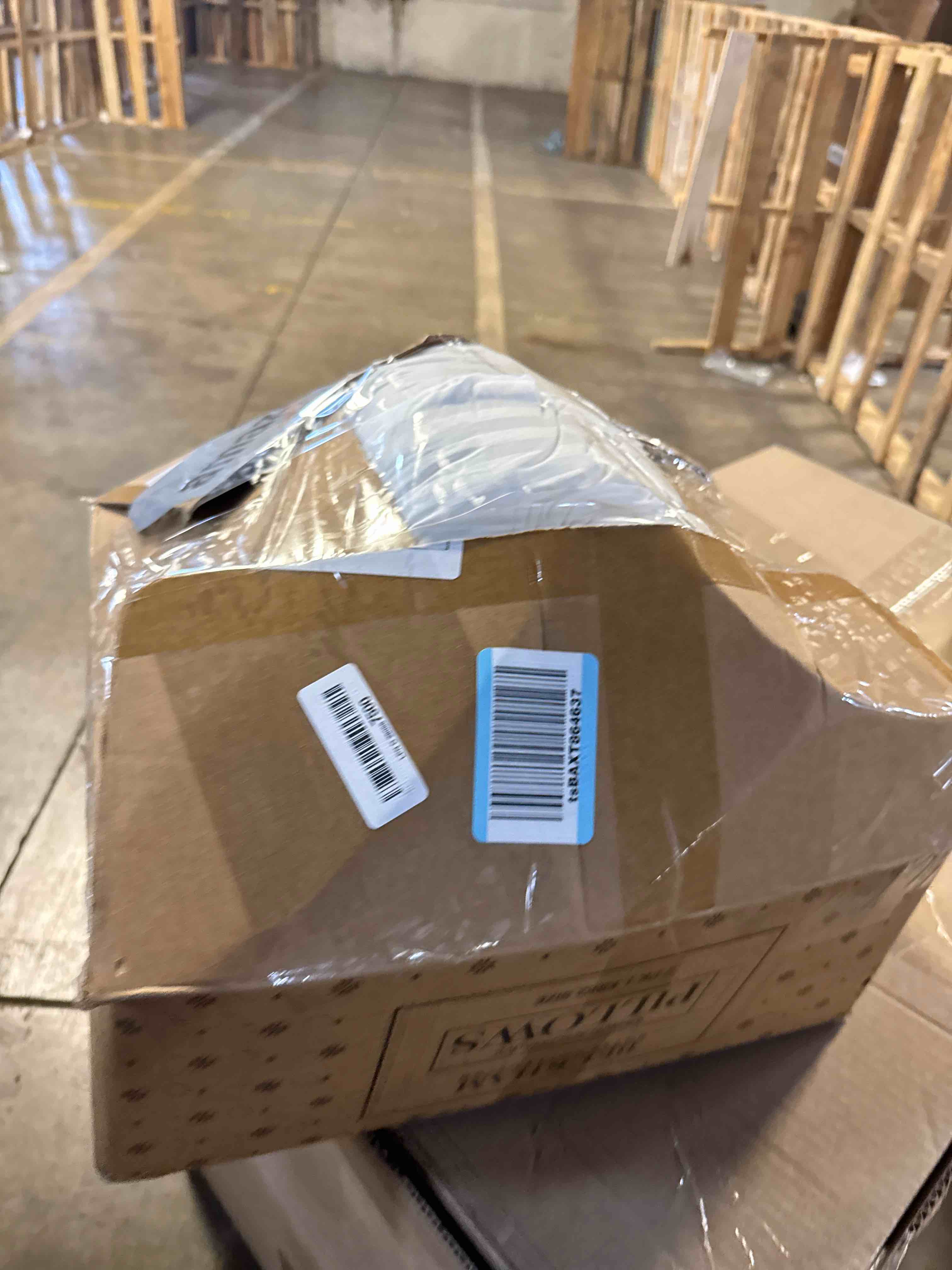https://s3.amazonaws.com/lotting-images-prod/phillipi/BRN1924740_1755540958108.jpeg