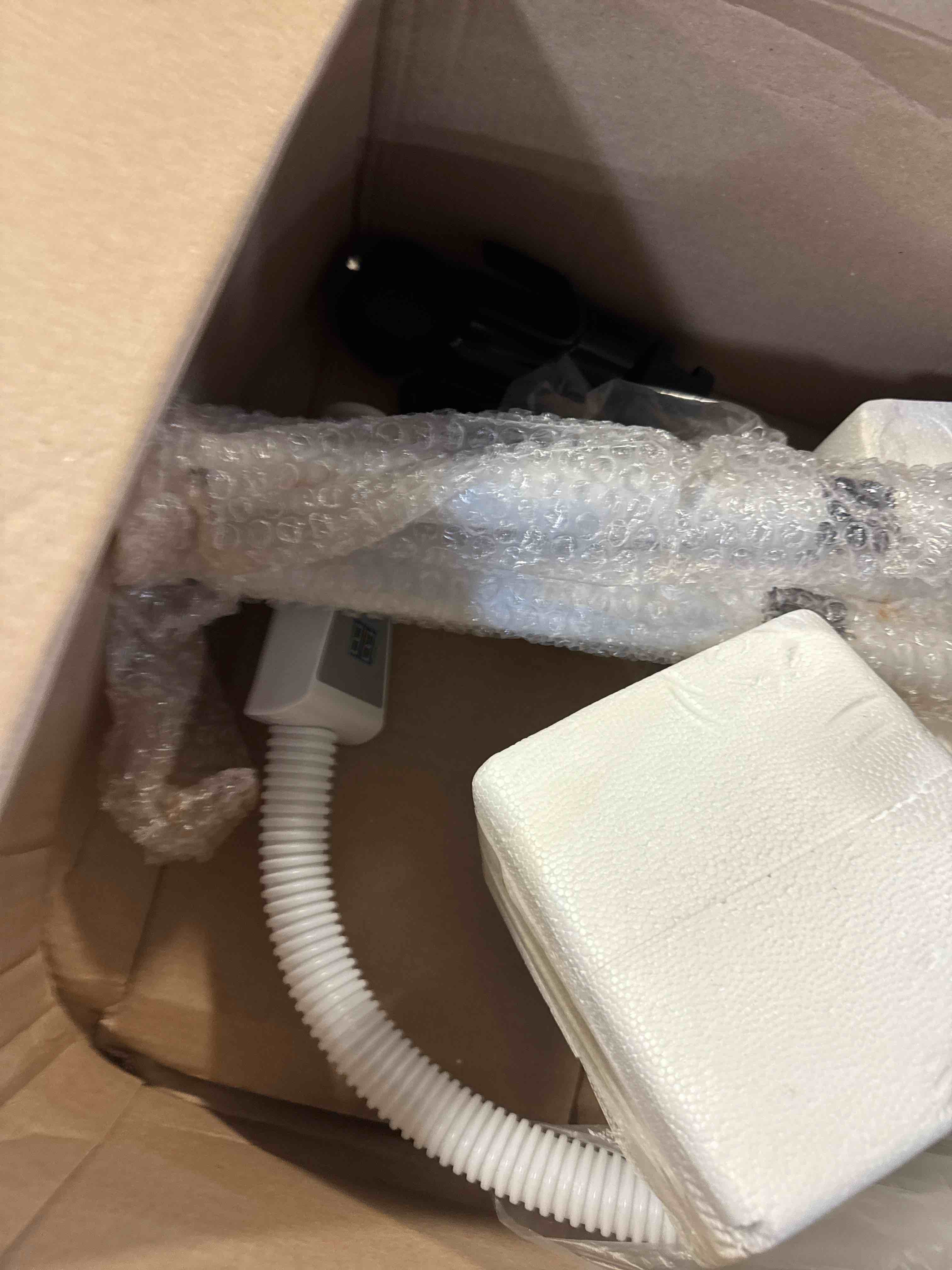 https://s3.amazonaws.com/lotting-images-prod/phillipi/BRN1924749_1755542874820.jpeg