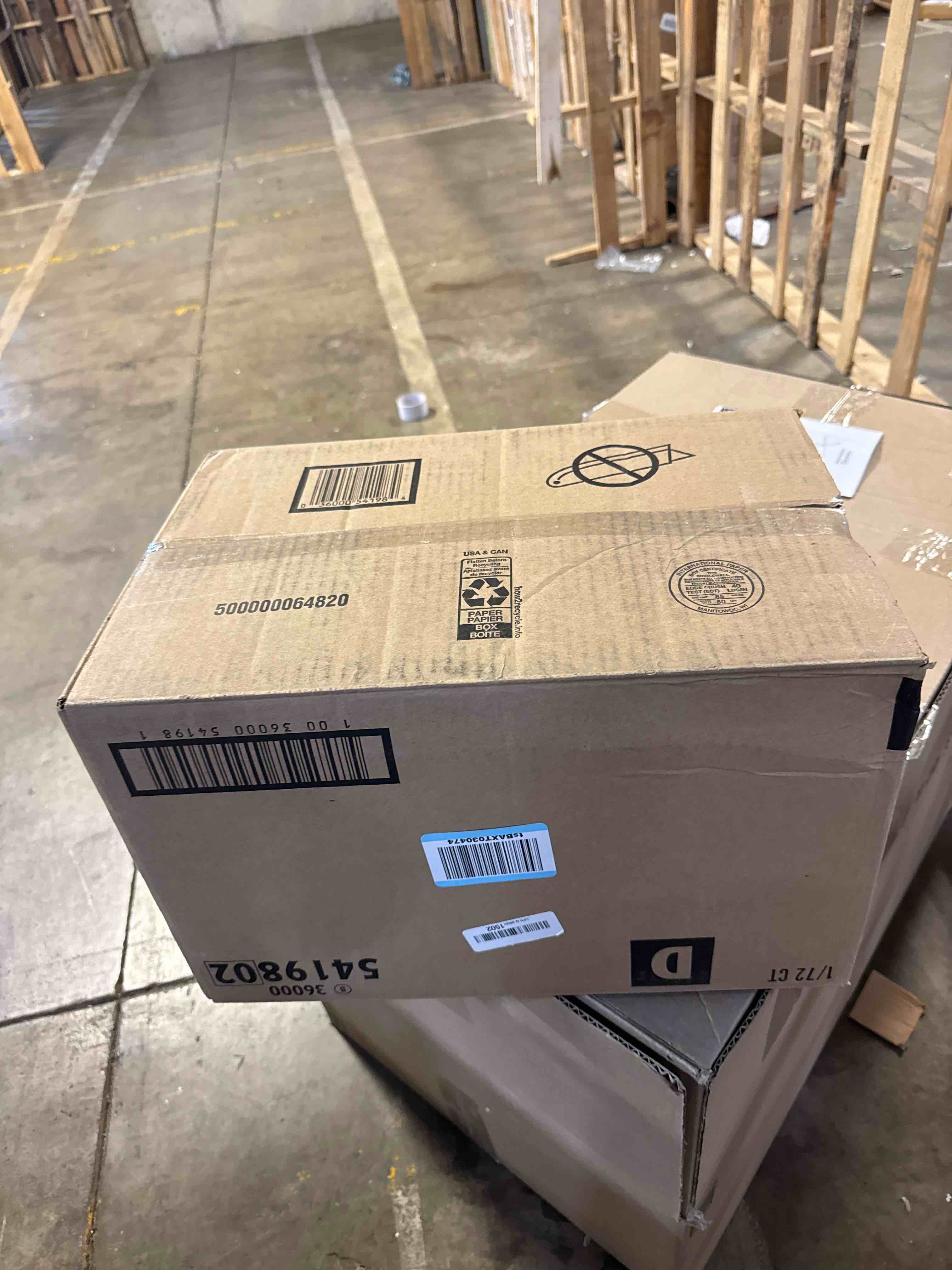 https://s3.amazonaws.com/lotting-images-prod/phillipi/BRN1924750_1755542971693.jpeg