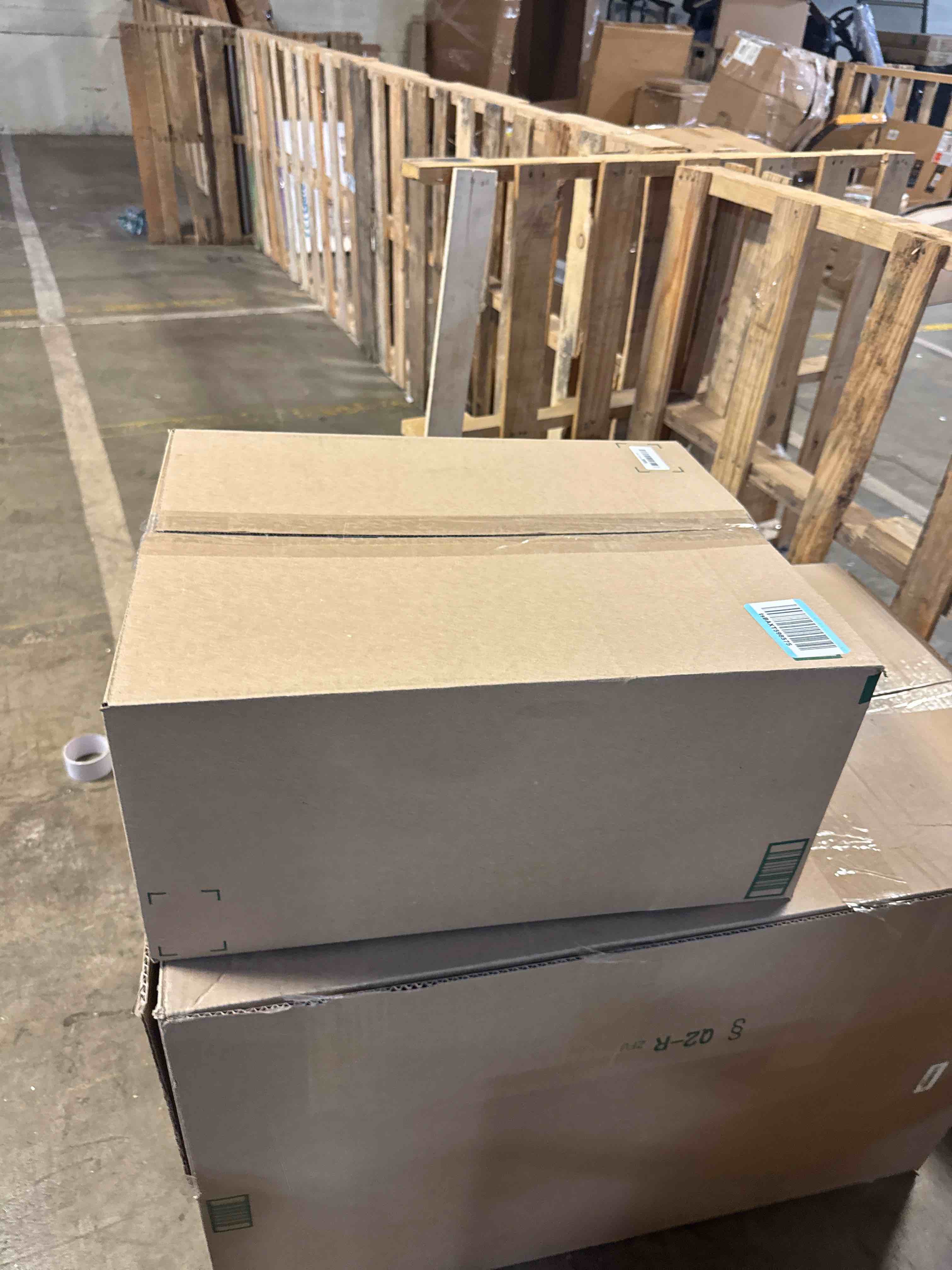 https://s3.amazonaws.com/lotting-images-prod/phillipi/BRN1924783_1755551232320.jpeg