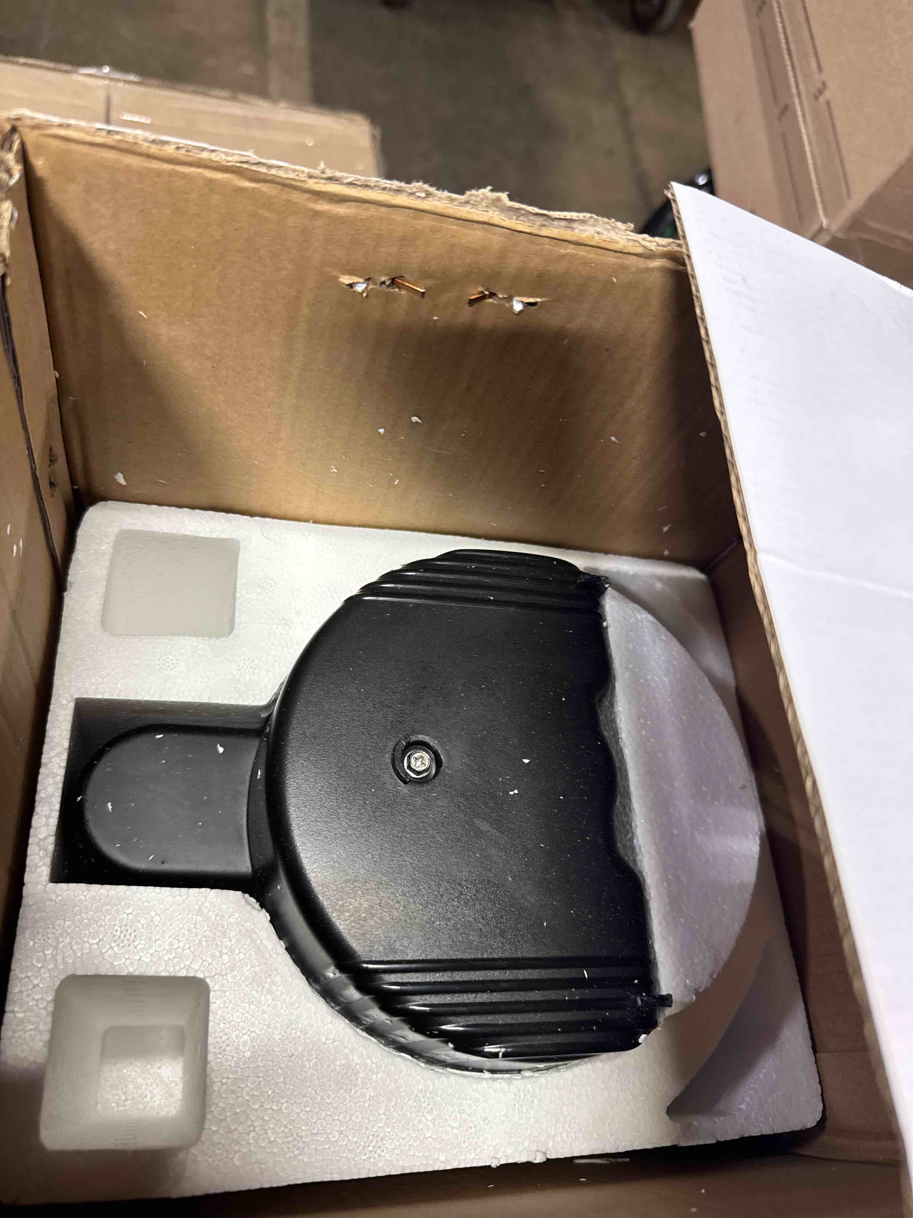 https://s3.amazonaws.com/lotting-images-prod/phillipi/BRN1924794_1755694650783.jpeg