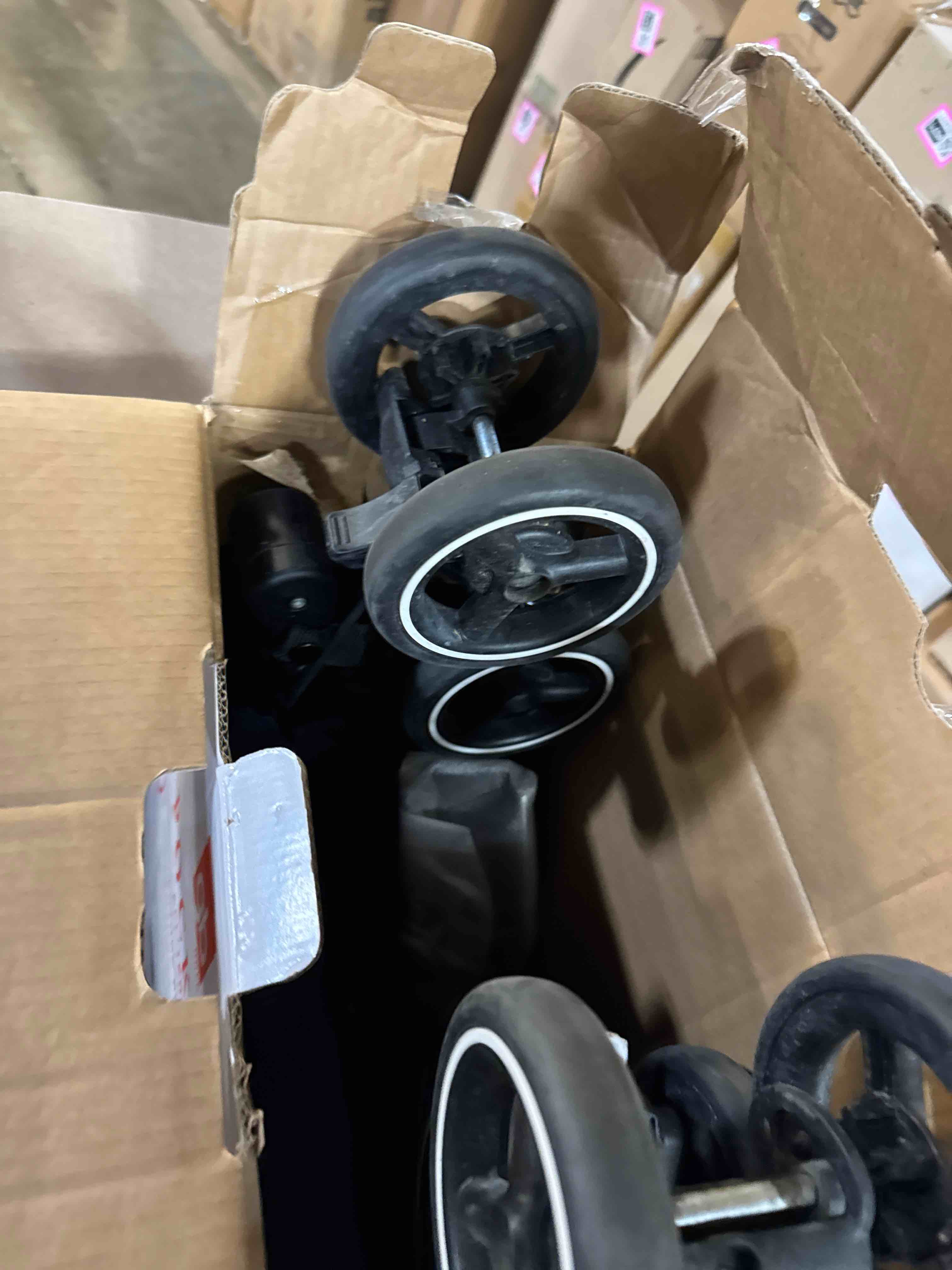 https://s3.amazonaws.com/lotting-images-prod/phillipi/BRN1924863_1755706293881.jpeg