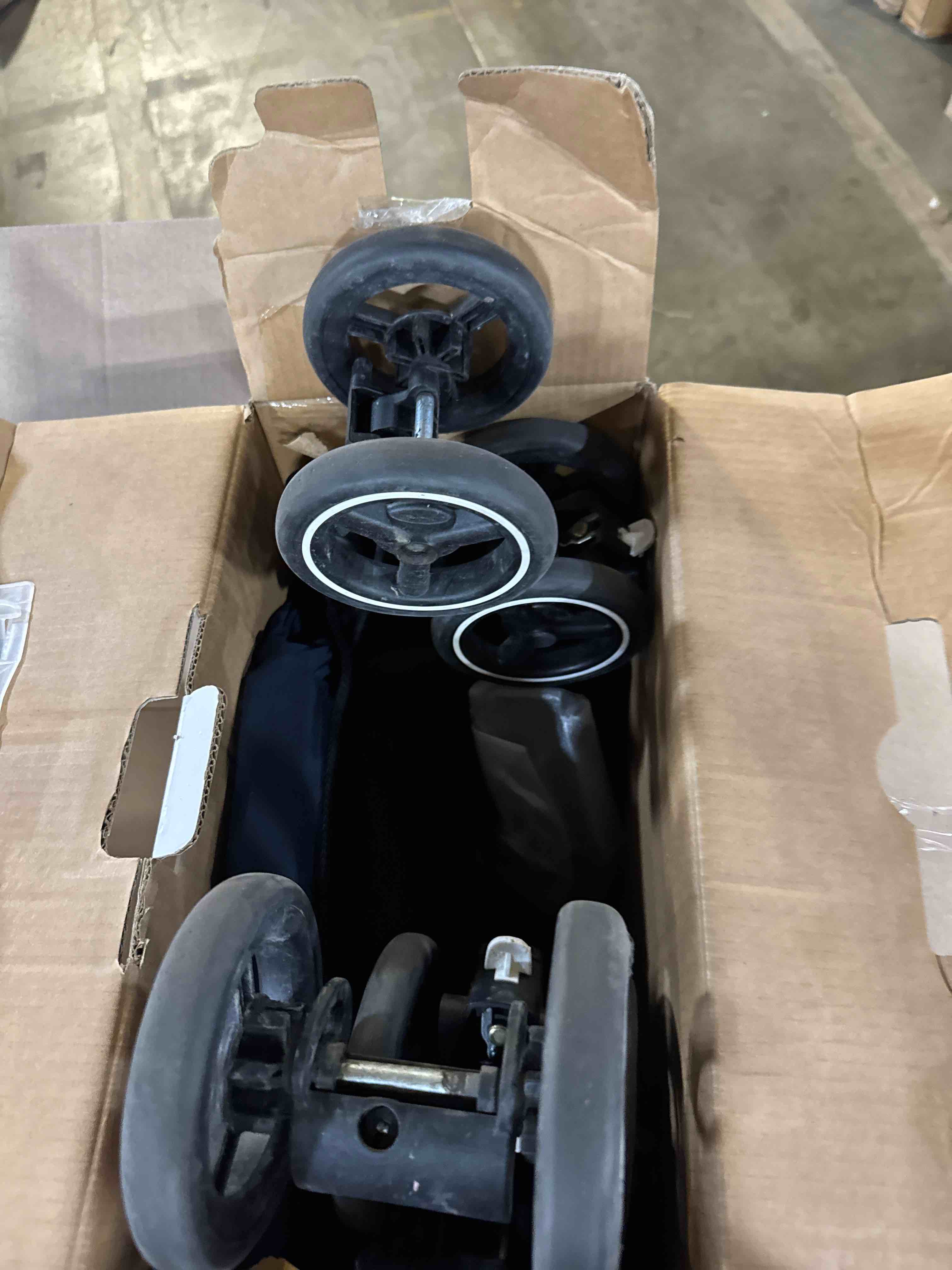 https://s3.amazonaws.com/lotting-images-prod/phillipi/BRN1924863_1755706296297.jpeg