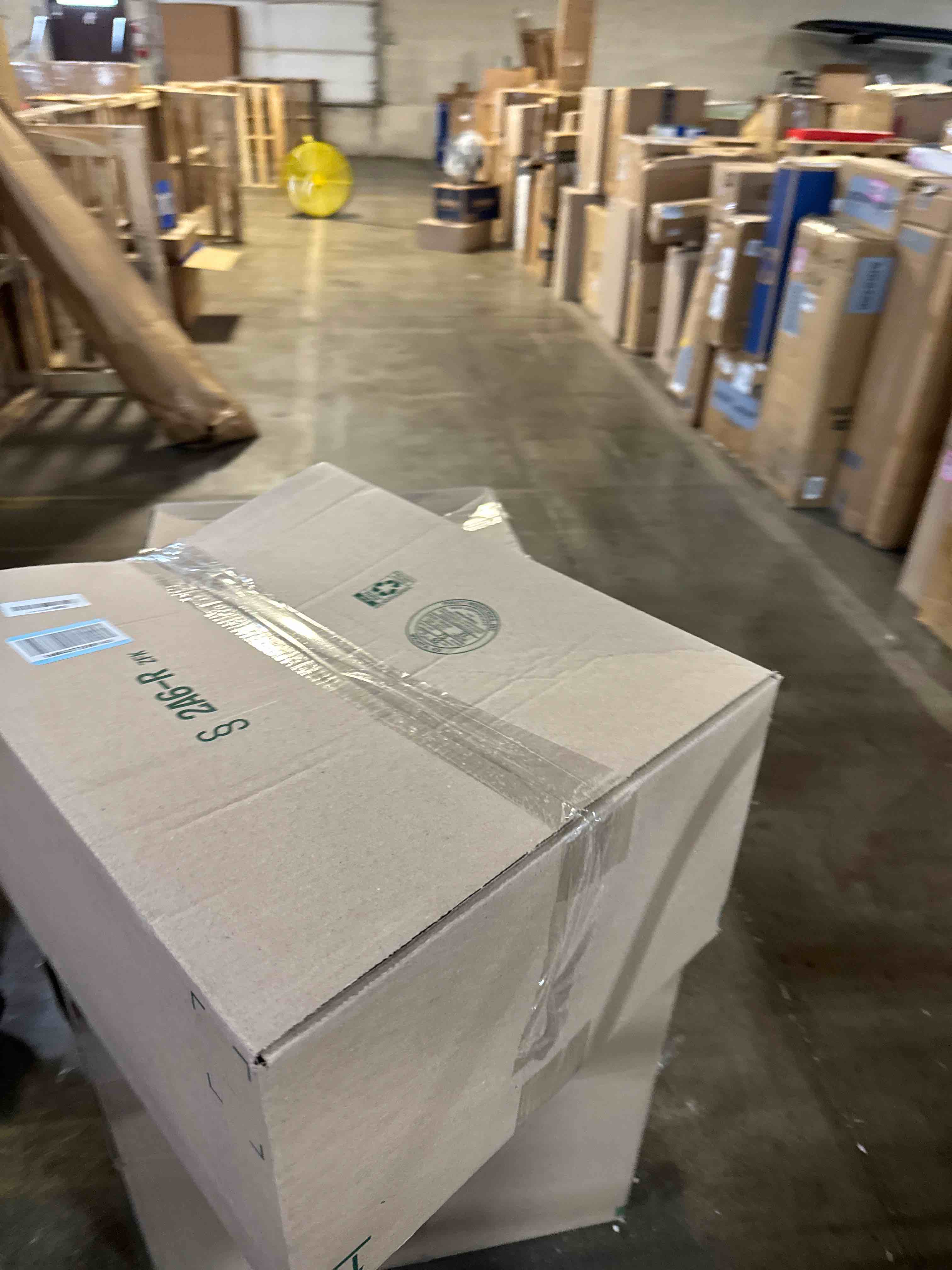https://s3.amazonaws.com/lotting-images-prod/phillipi/BRN1924863_1755706341876.jpeg