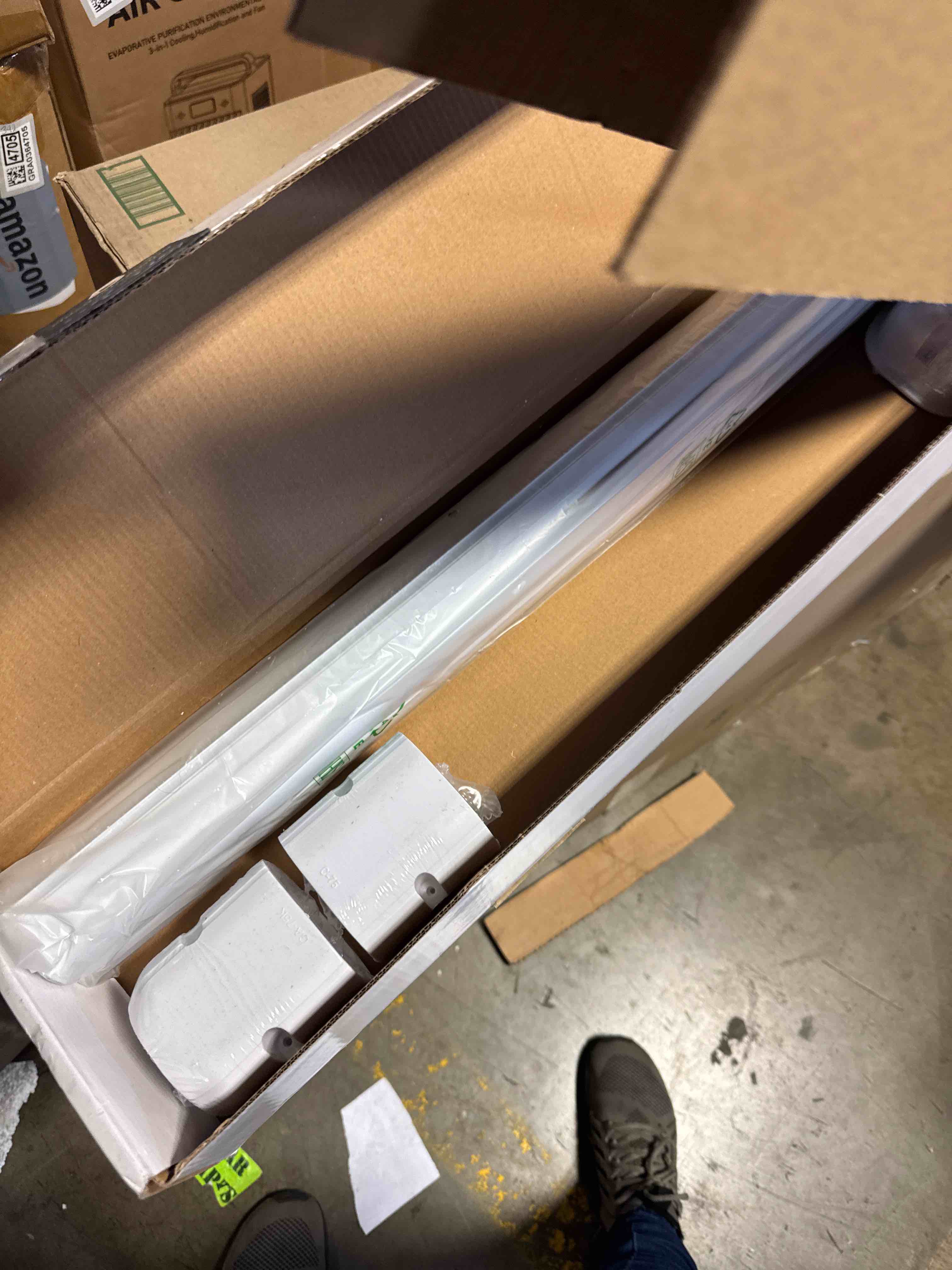 https://s3.amazonaws.com/lotting-images-prod/phillipi/BRN1924942_1755890168713.jpeg