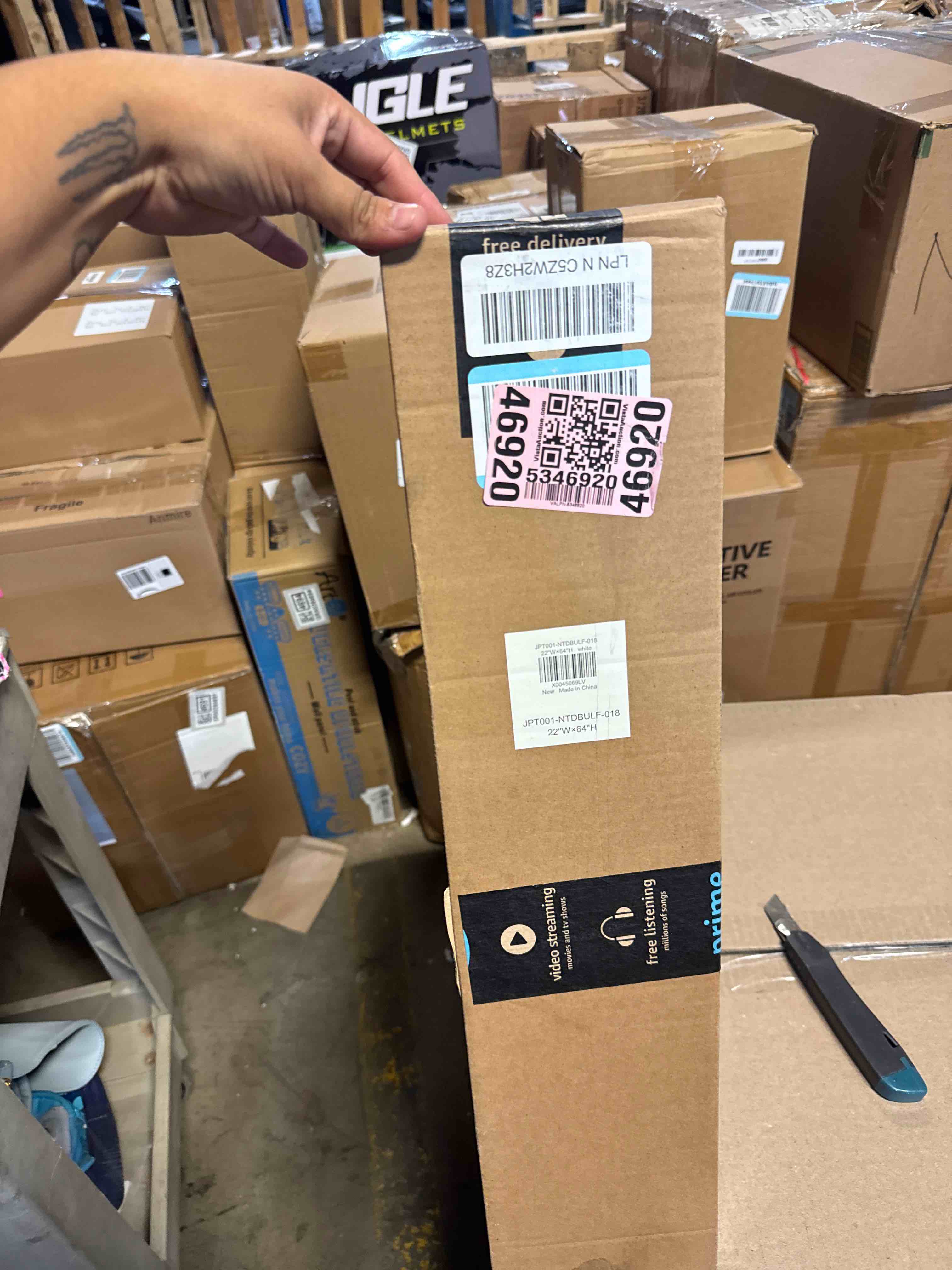 https://s3.amazonaws.com/lotting-images-prod/phillipi/BRN1924947_1755890669598.jpeg