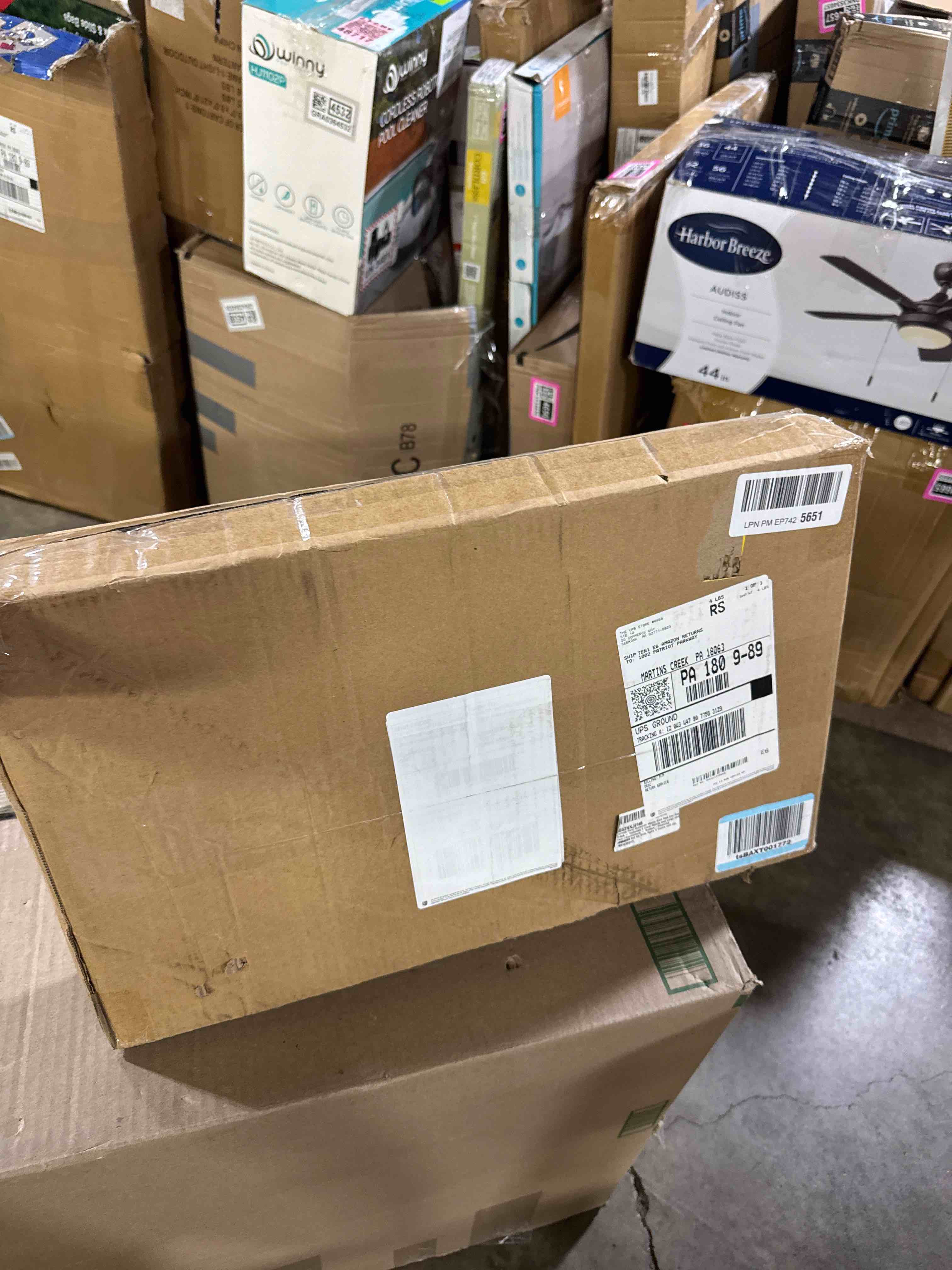 https://s3.amazonaws.com/lotting-images-prod/phillipi/BRN1925011_1756312817539.jpeg