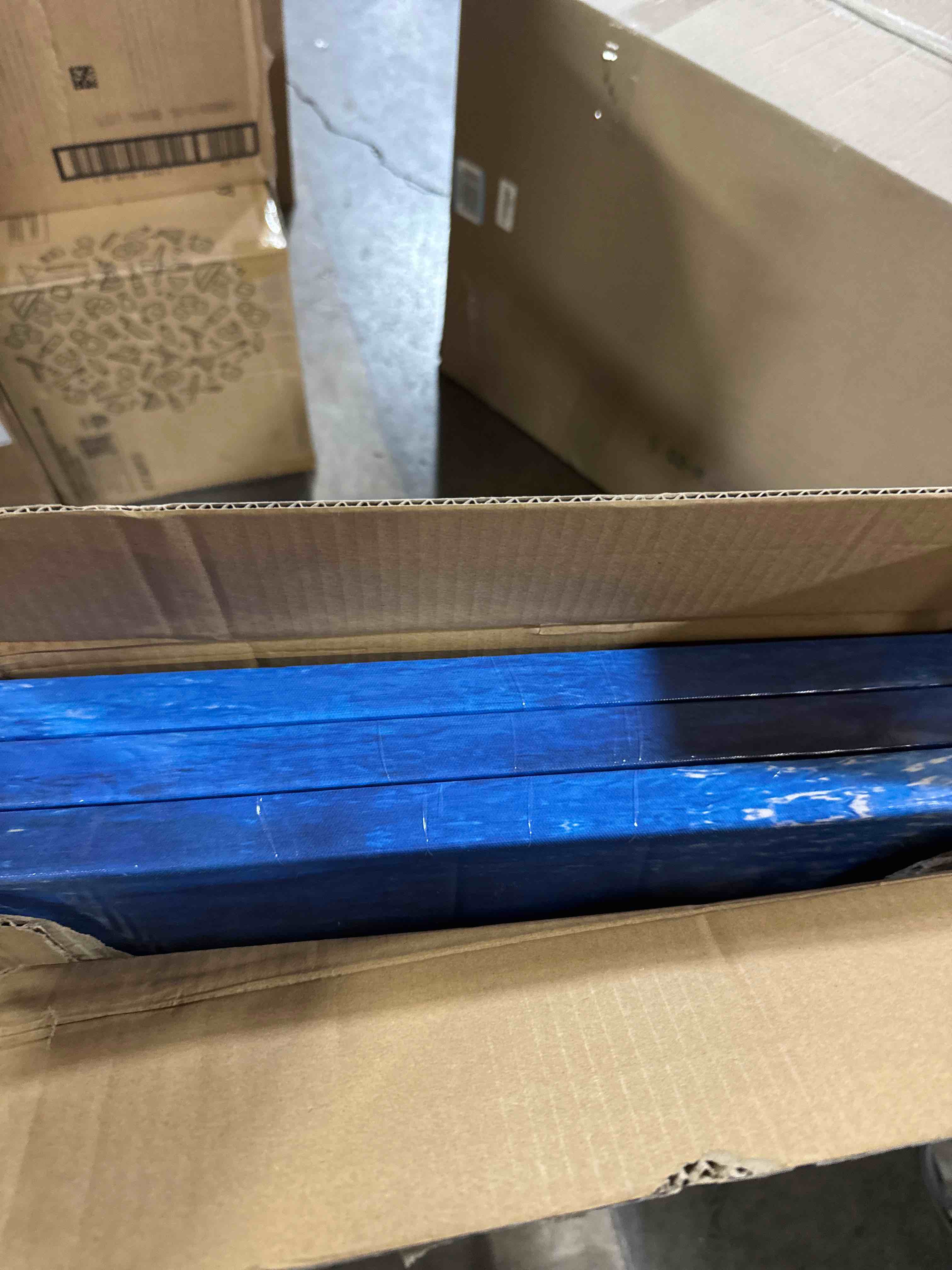 https://s3.amazonaws.com/lotting-images-prod/phillipi/BRN1925015_1756313168833.jpeg