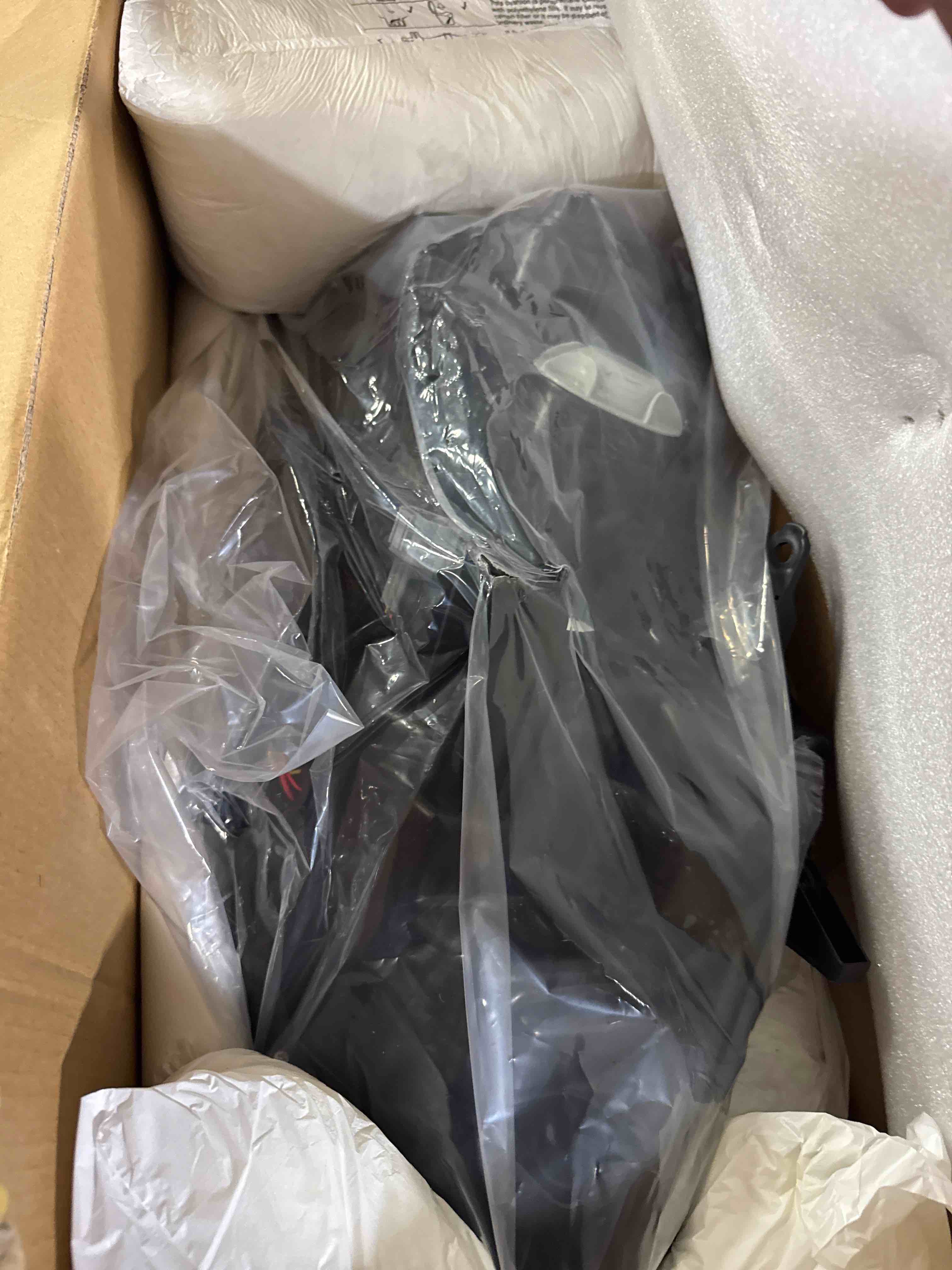 https://s3.amazonaws.com/lotting-images-prod/phillipi/BRN1925016_1756313226066.jpeg