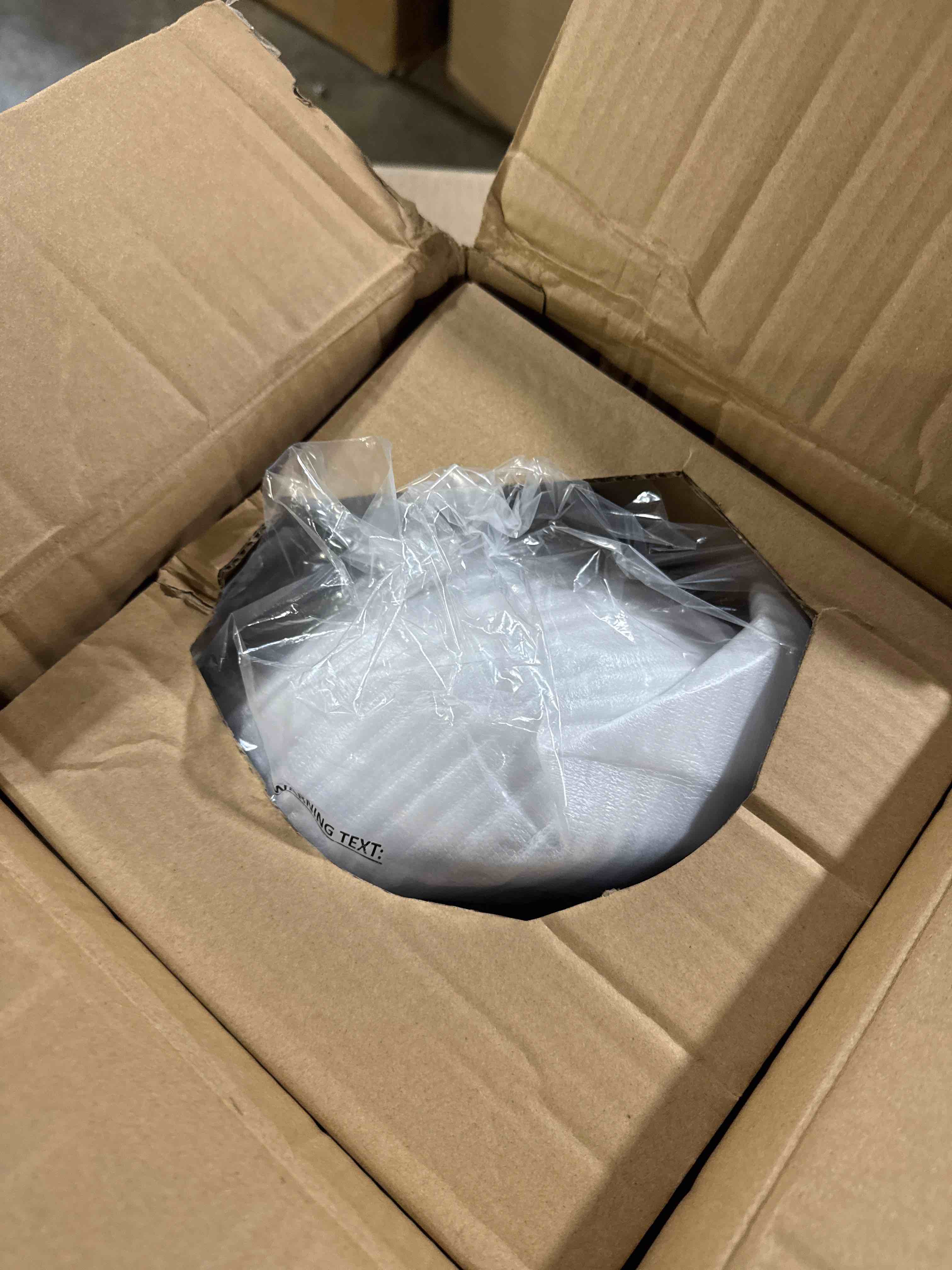 https://s3.amazonaws.com/lotting-images-prod/phillipi/BRN1925020_1756313543350.jpeg