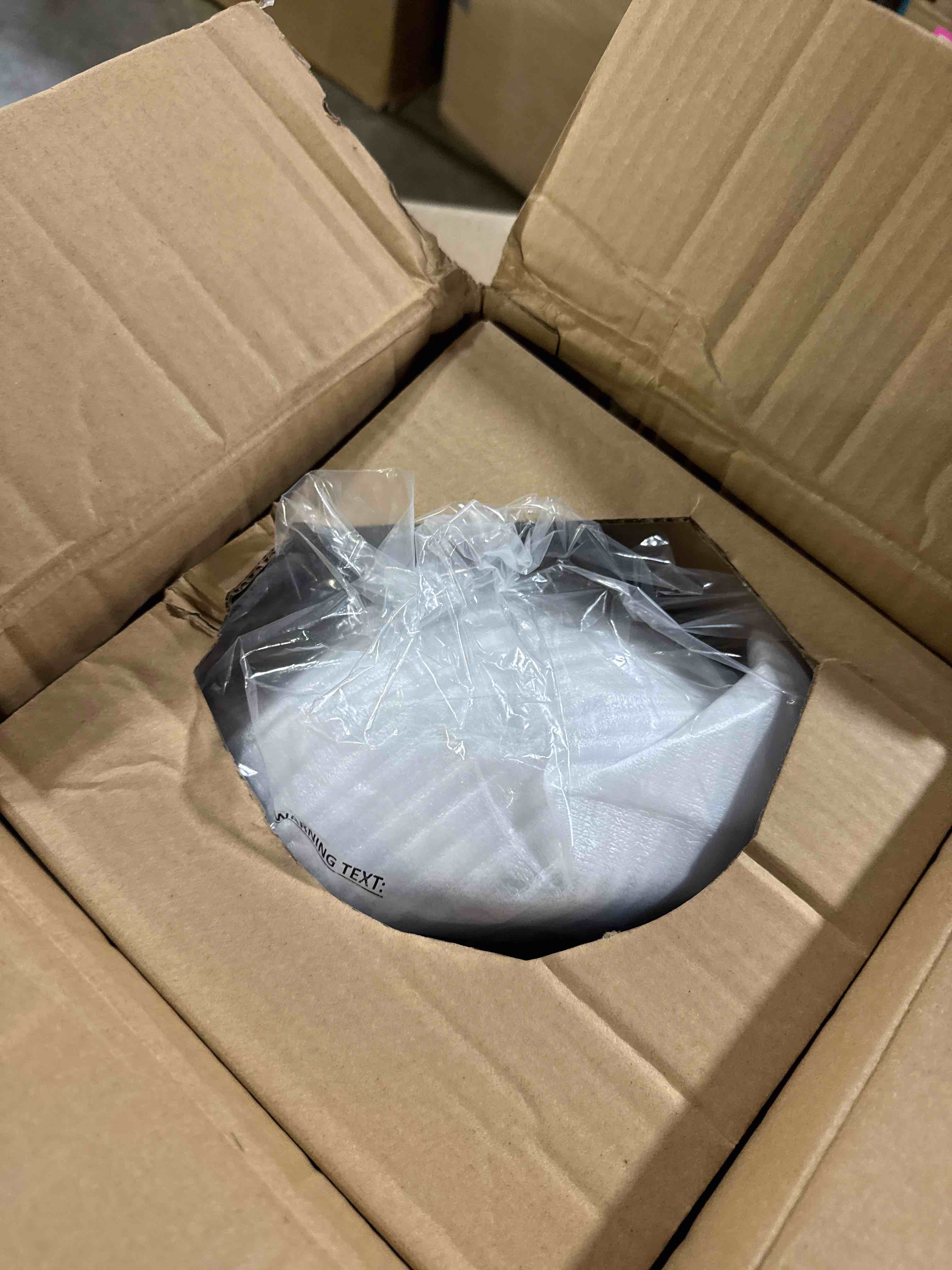https://s3.amazonaws.com/lotting-images-prod/phillipi/BRN1925020_1756313544197.jpeg