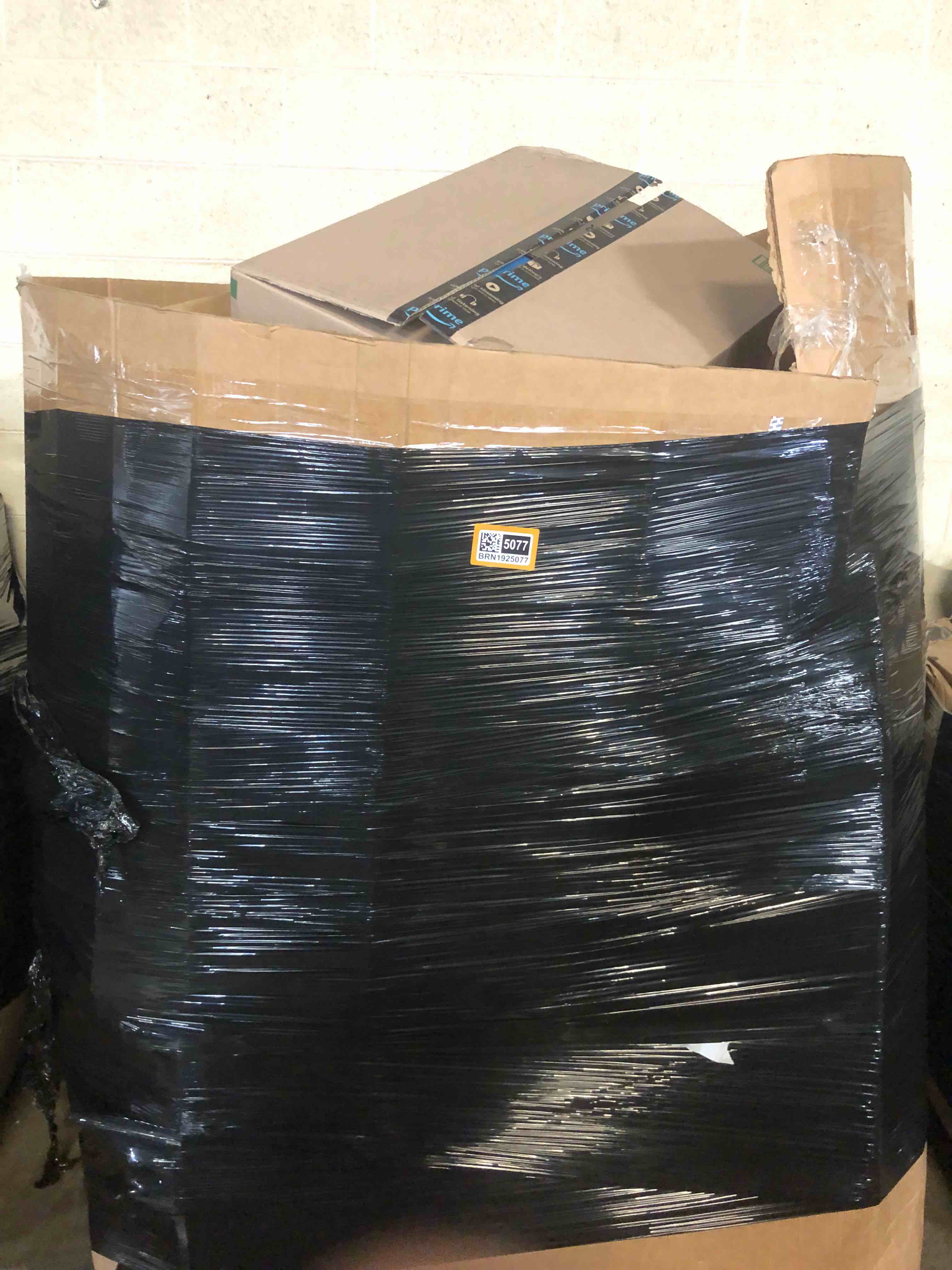 https://s3.amazonaws.com/lotting-images-prod/phillipi/BRN1925077_1756326519397.jpeg