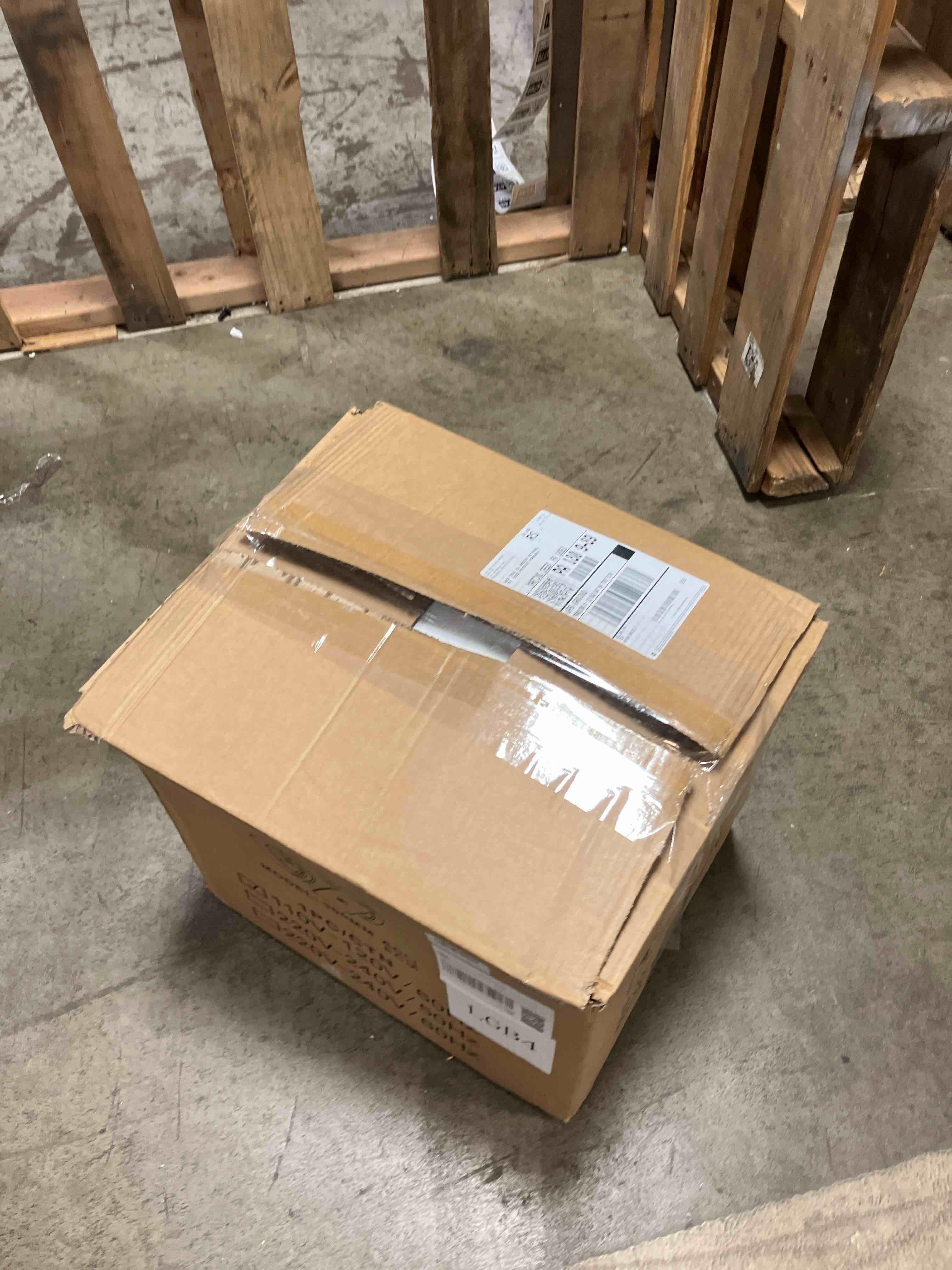 https://s3.amazonaws.com/lotting-images-prod/phillipi/BRN1925083_1756392745612.jpeg
