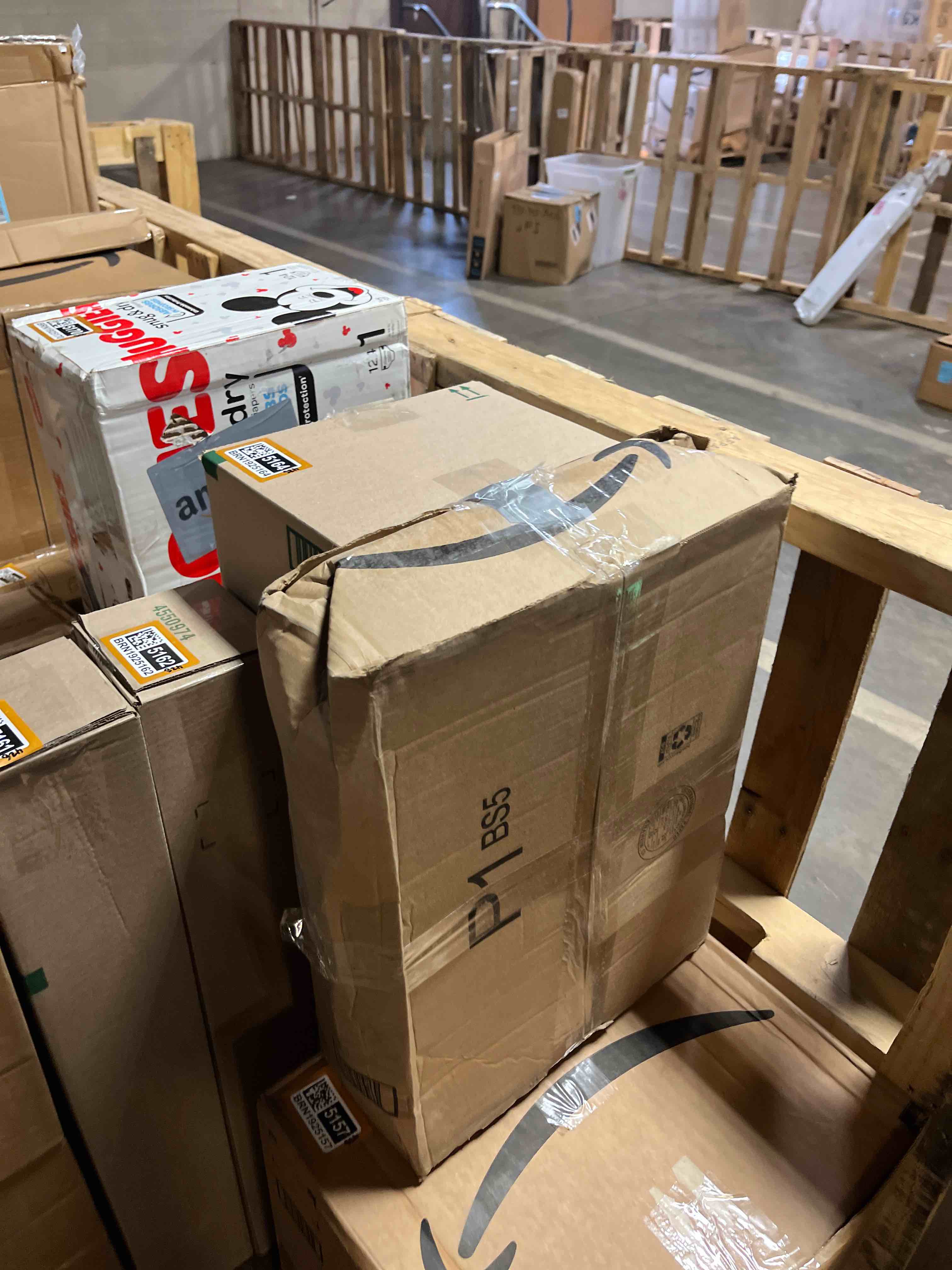 https://s3.amazonaws.com/lotting-images-prod/phillipi/BRN1925156_1756911125572.jpeg