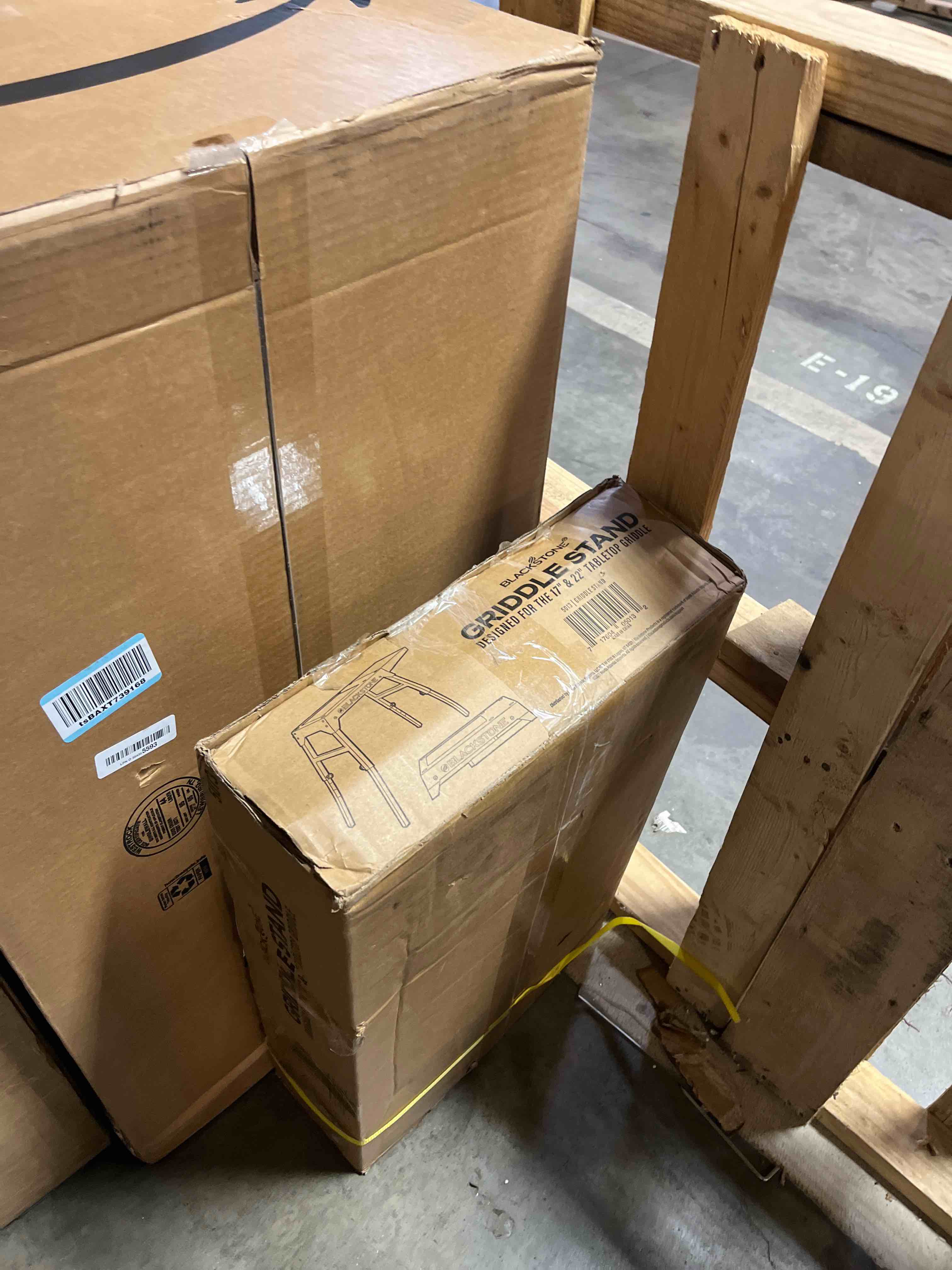 https://s3.amazonaws.com/lotting-images-prod/phillipi/BRN1925177_1756843877455.jpeg