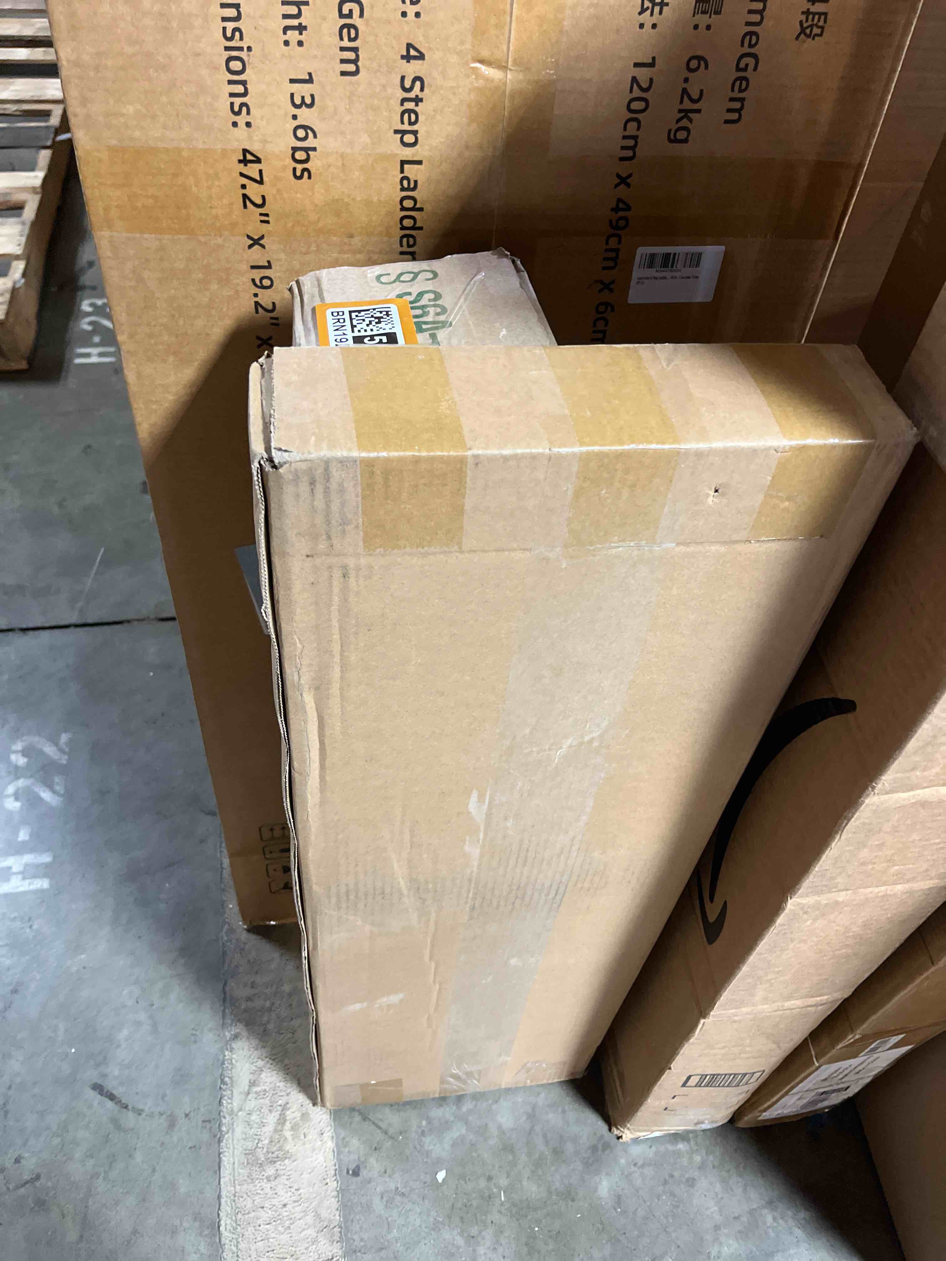 https://s3.amazonaws.com/lotting-images-prod/phillipi/BRN1925187_1756843009004.jpeg