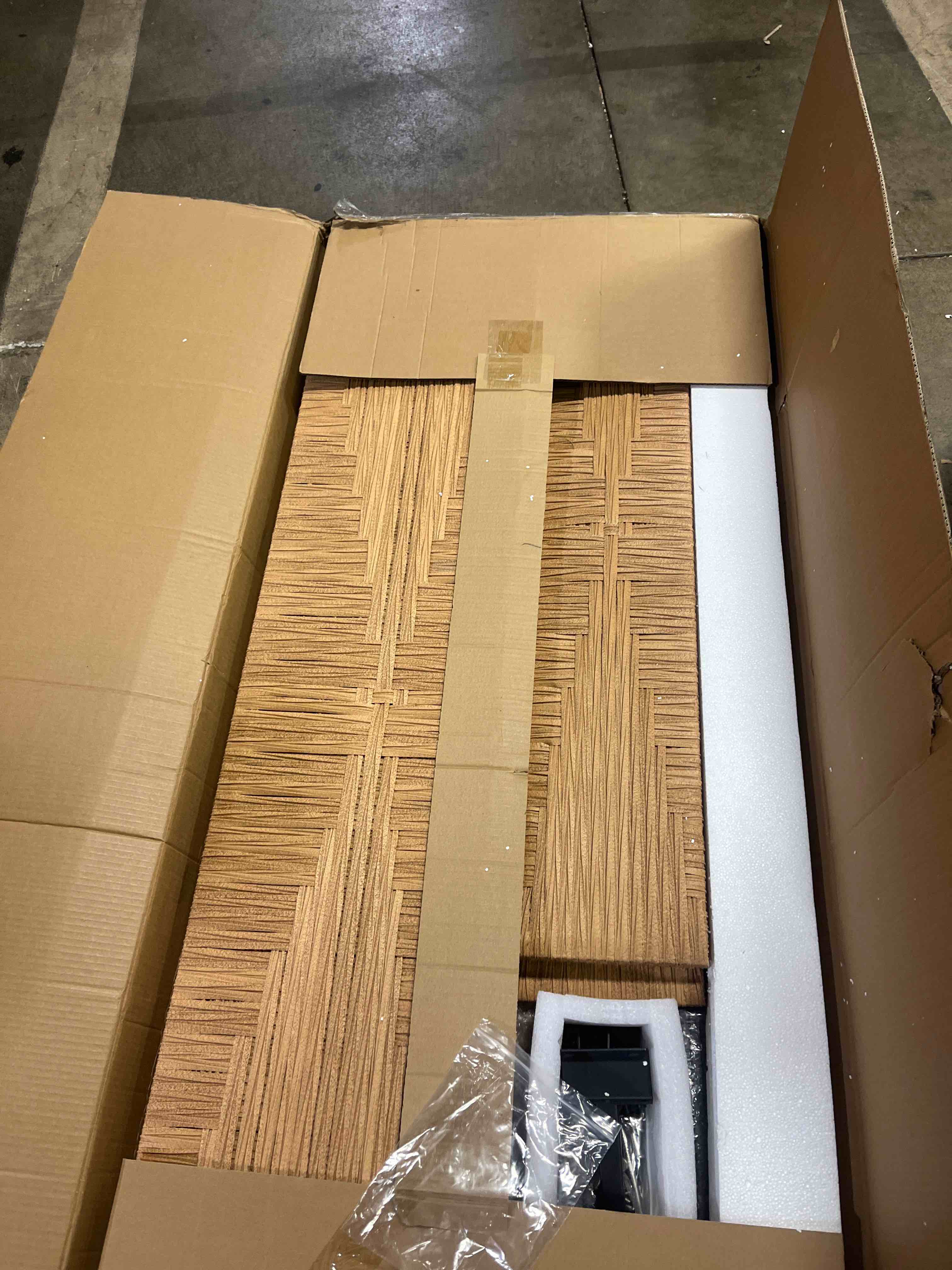 https://s3.amazonaws.com/lotting-images-prod/phillipi/BRN1925240_1757520044670.jpeg