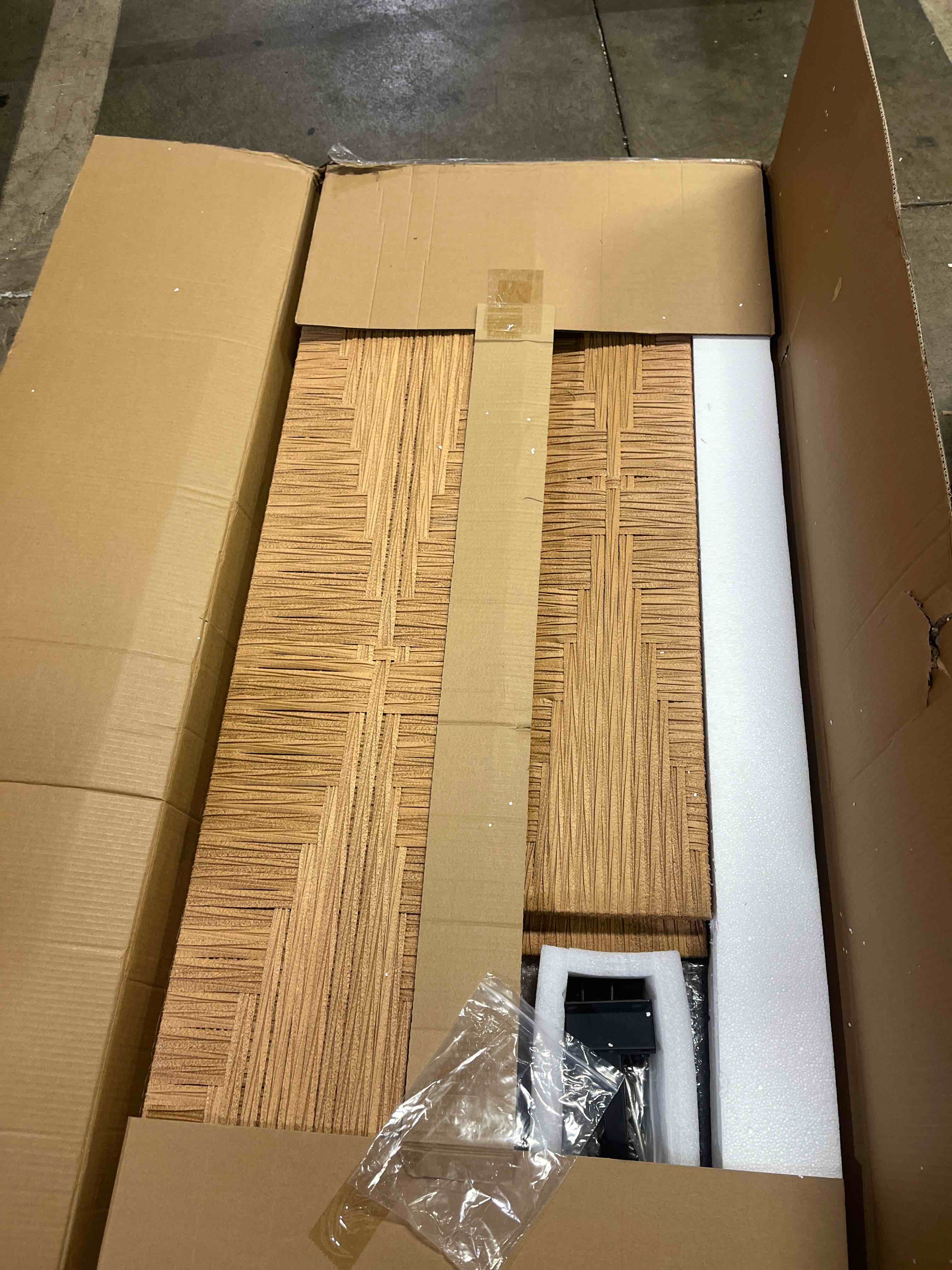 https://s3.amazonaws.com/lotting-images-prod/phillipi/BRN1925240_1757520046181.jpeg