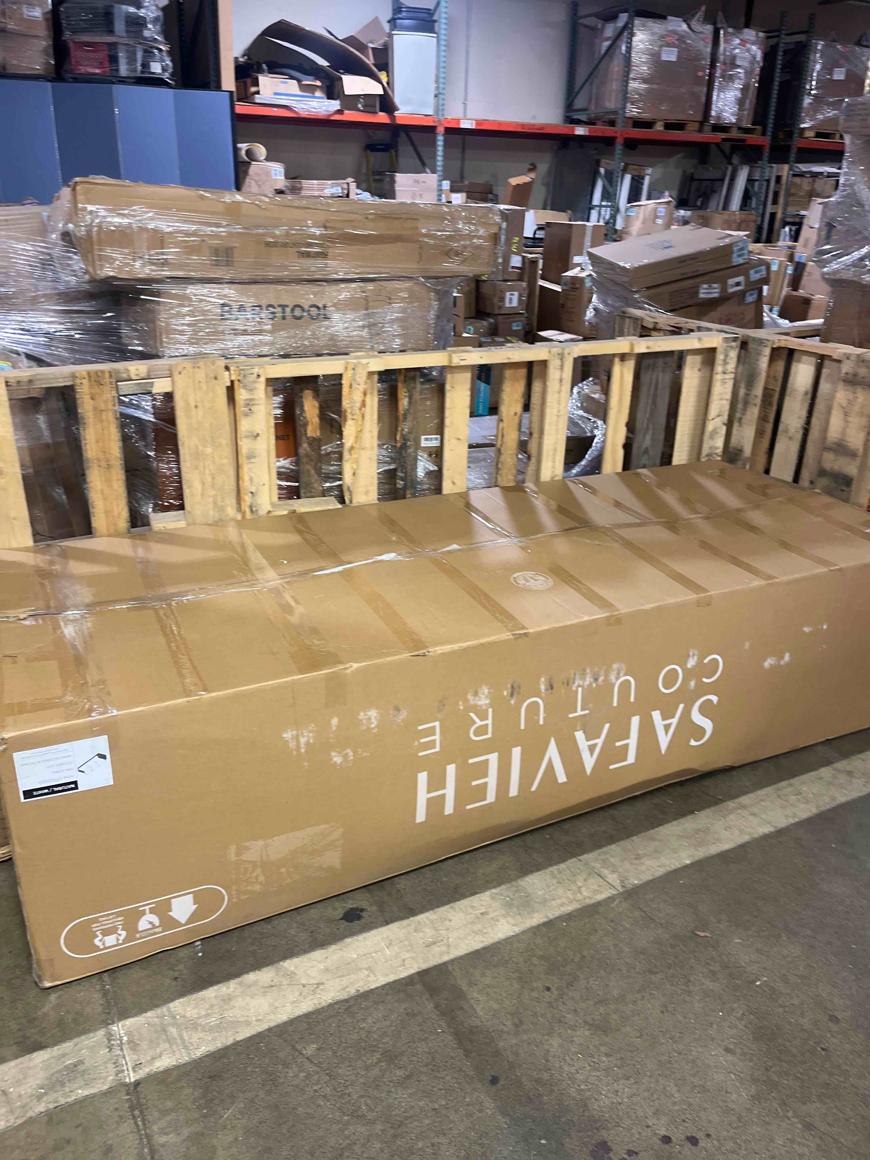 https://s3.amazonaws.com/lotting-images-prod/phillipi/BRN1925253_1757526072888.jpeg