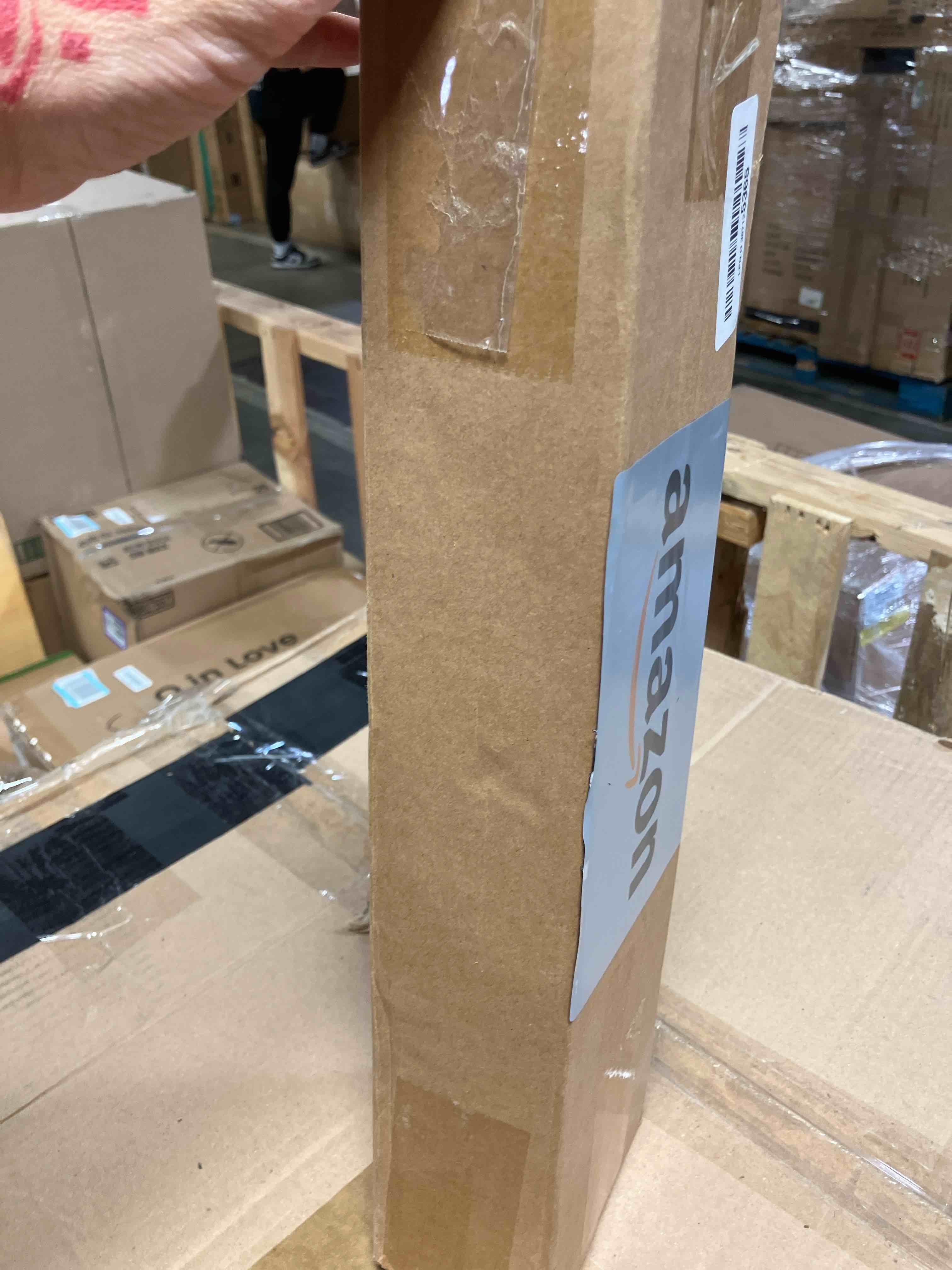 https://s3.amazonaws.com/lotting-images-prod/phillipi/BRN1925269_1757527301597.jpeg