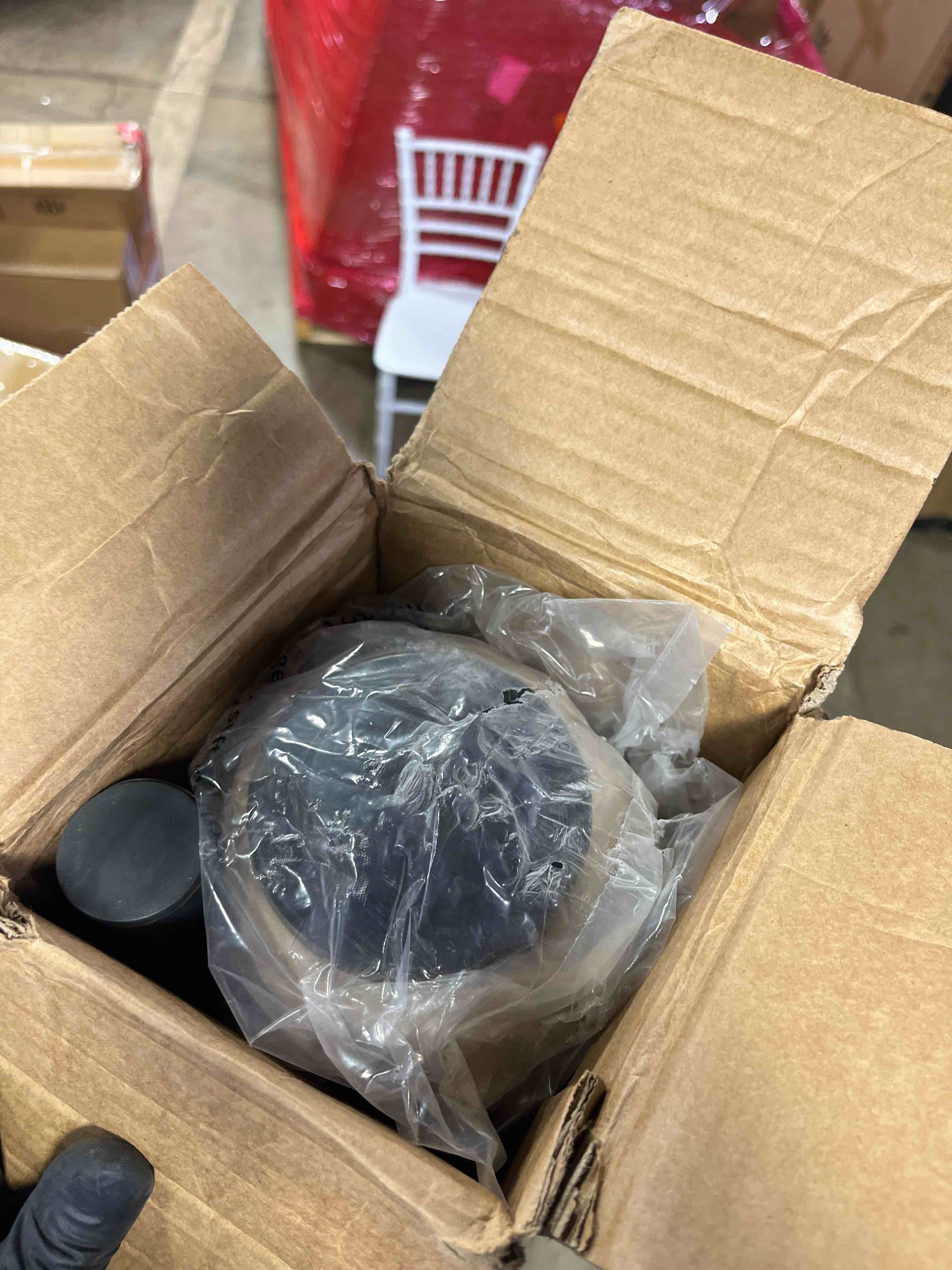 https://s3.amazonaws.com/lotting-images-prod/phillipi/BRN1925428_1758725072685.jpeg