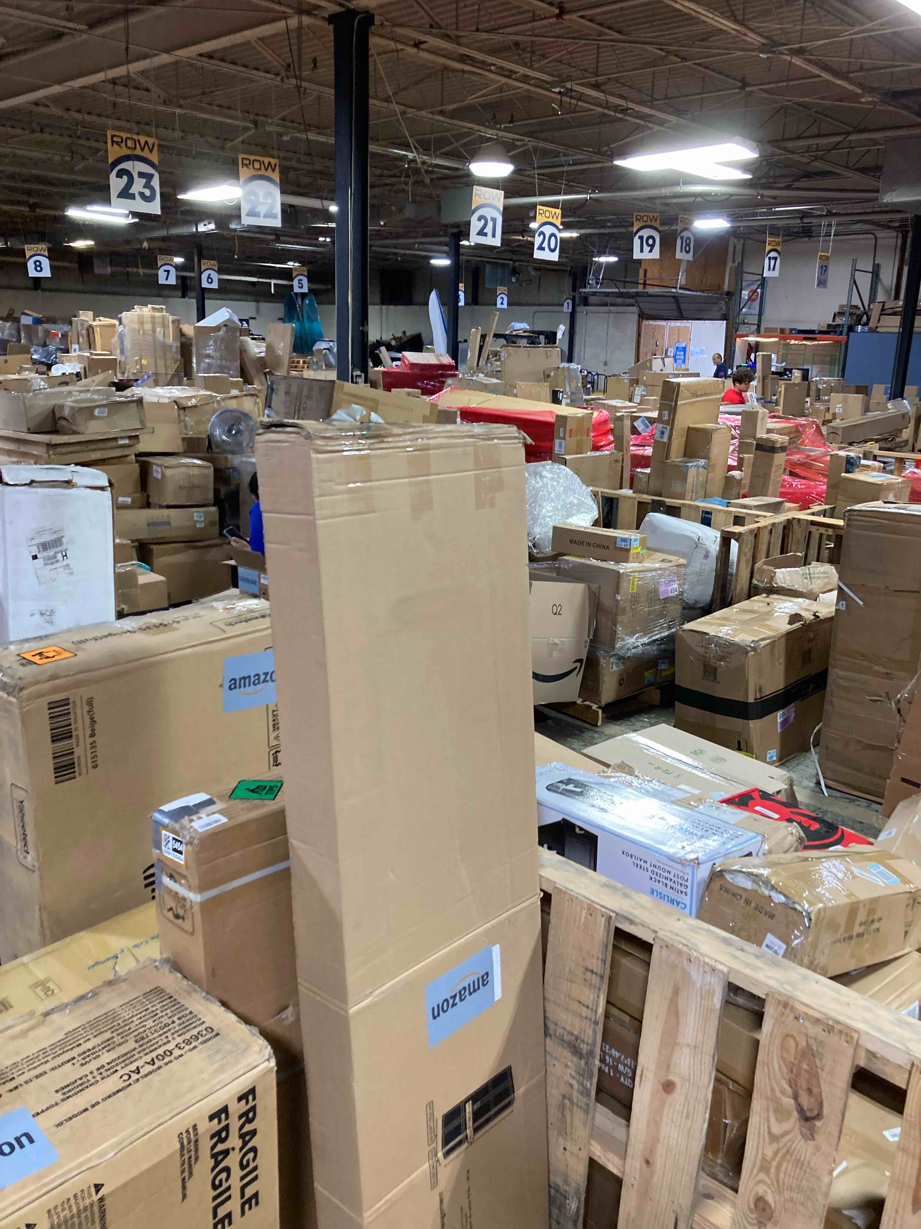 https://s3.amazonaws.com/lotting-images-prod/phillipi/BRN1925456_1758740993734.jpeg