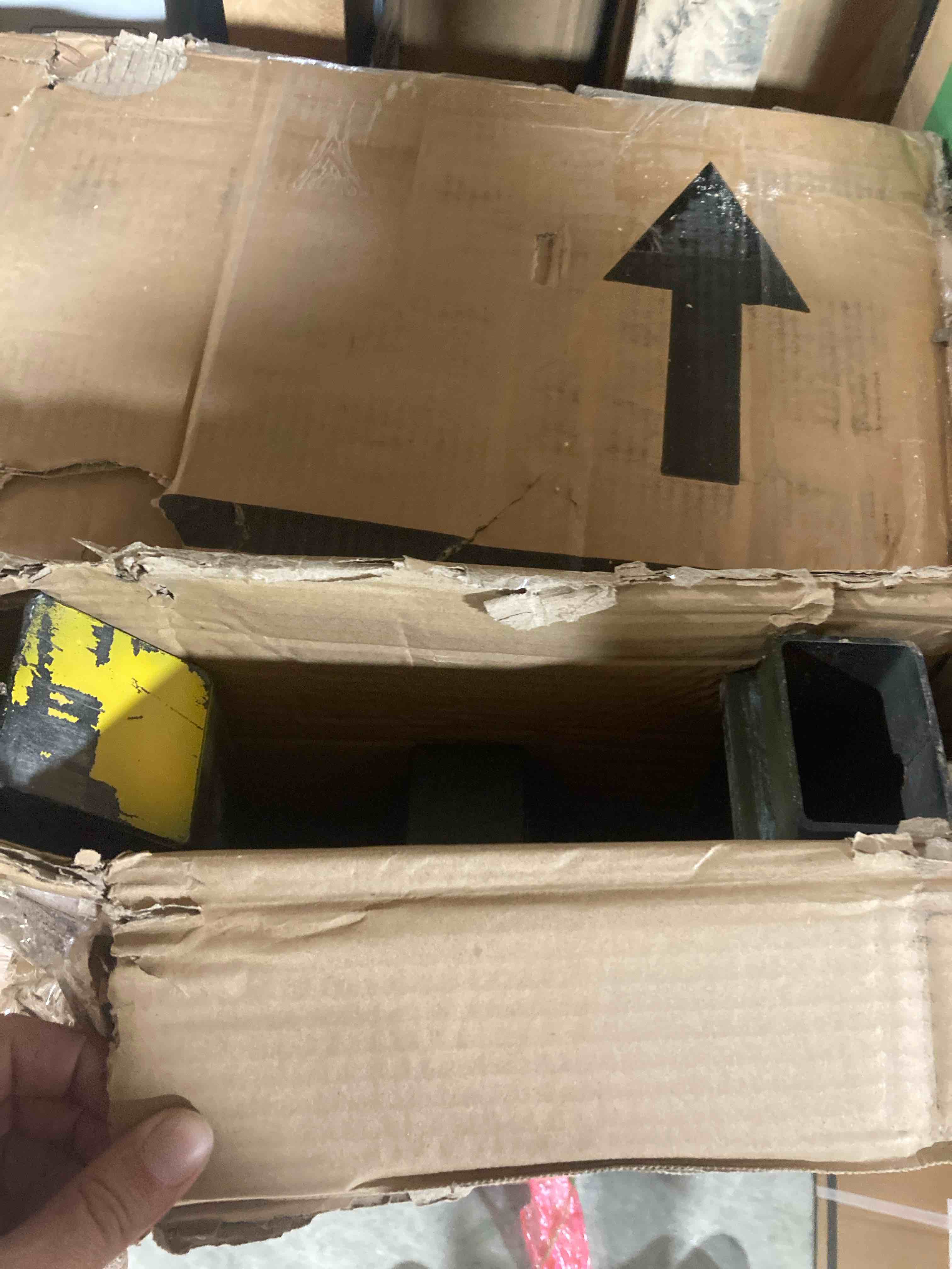 https://s3.amazonaws.com/lotting-images-prod/phillipi/BRN1925472_1758824280986.jpeg