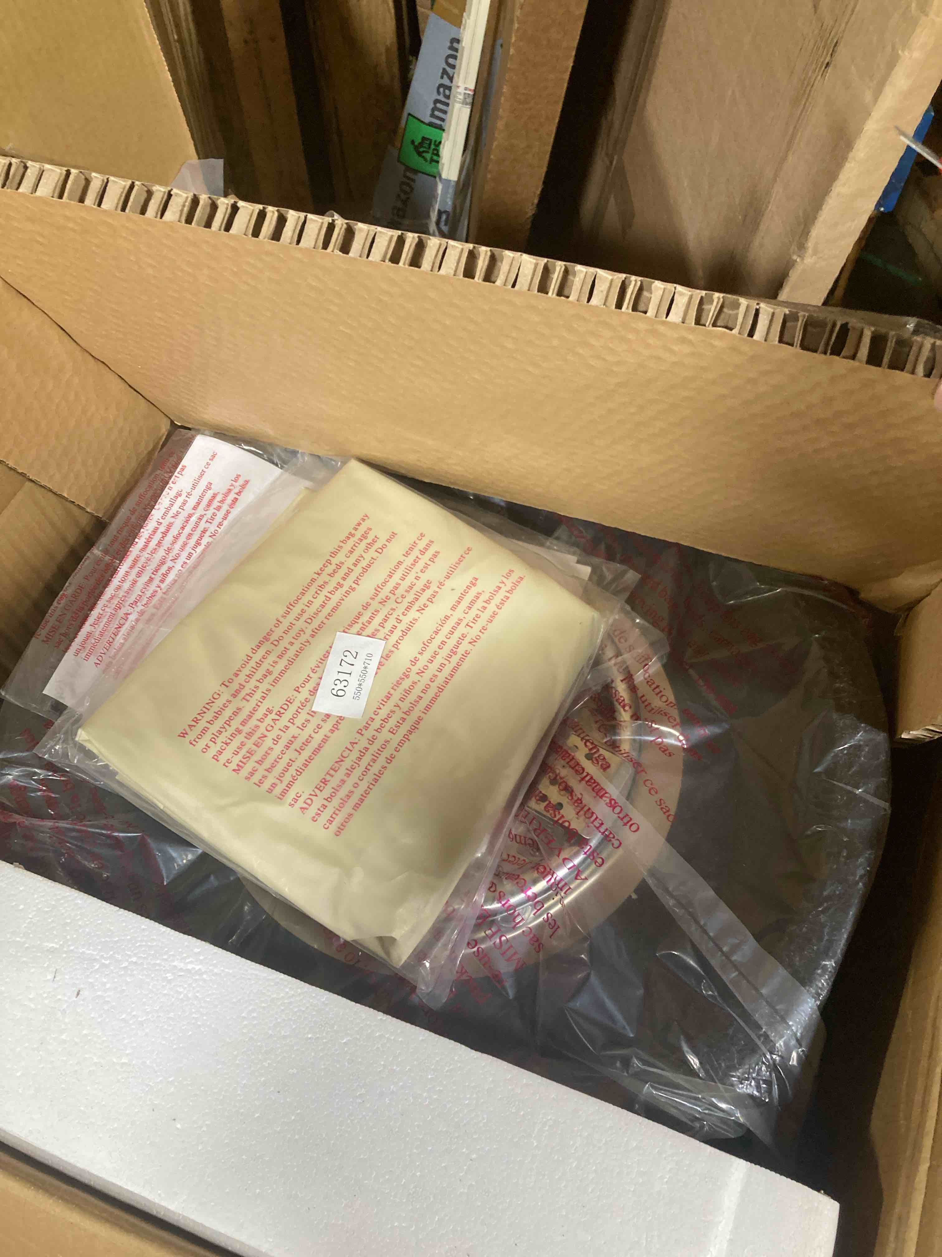 https://s3.amazonaws.com/lotting-images-prod/phillipi/BRN1925474_1758824920742.jpeg