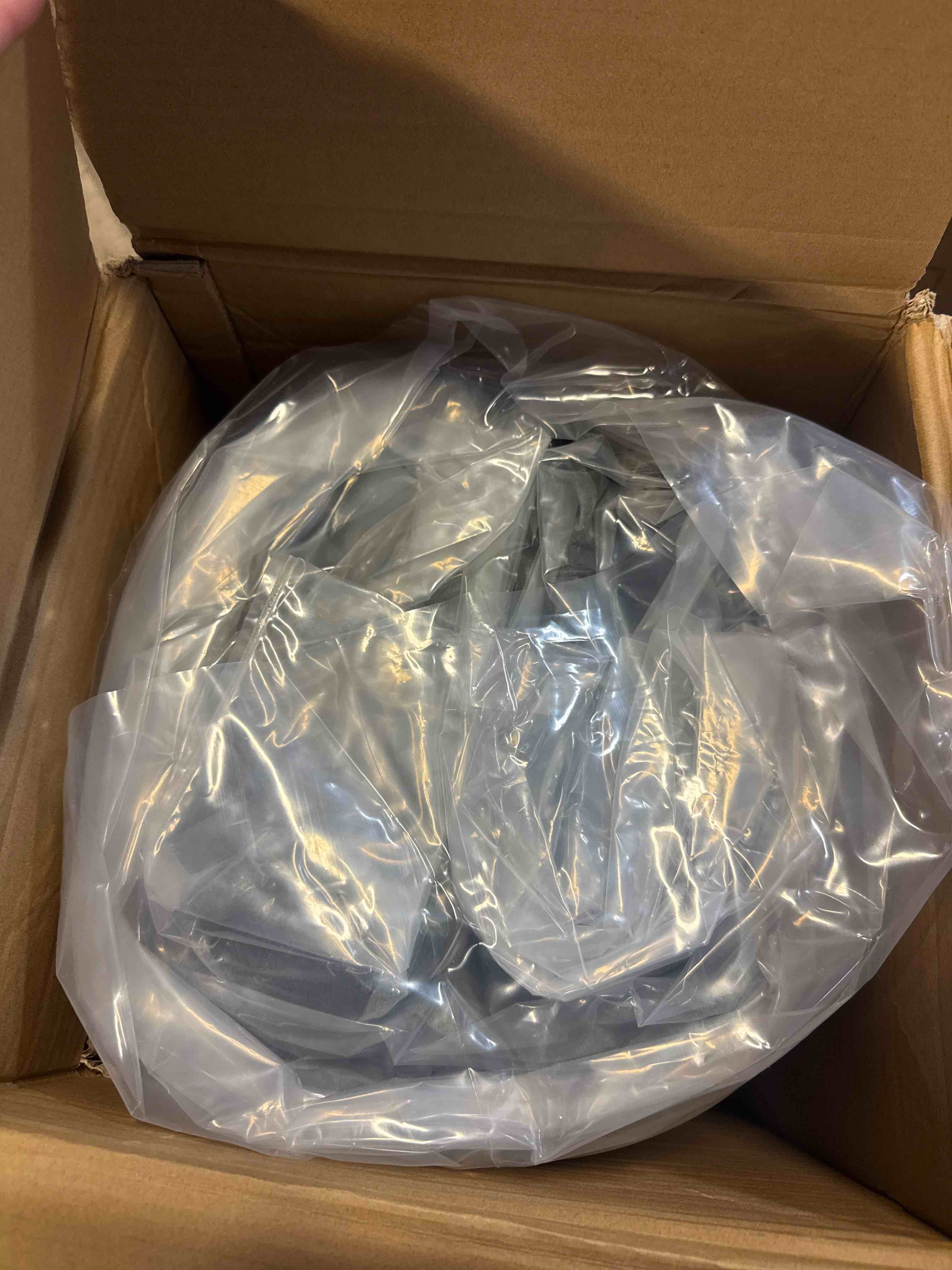 https://s3.amazonaws.com/lotting-images-prod/phillipi/BRN1925516_1759237464068.jpeg