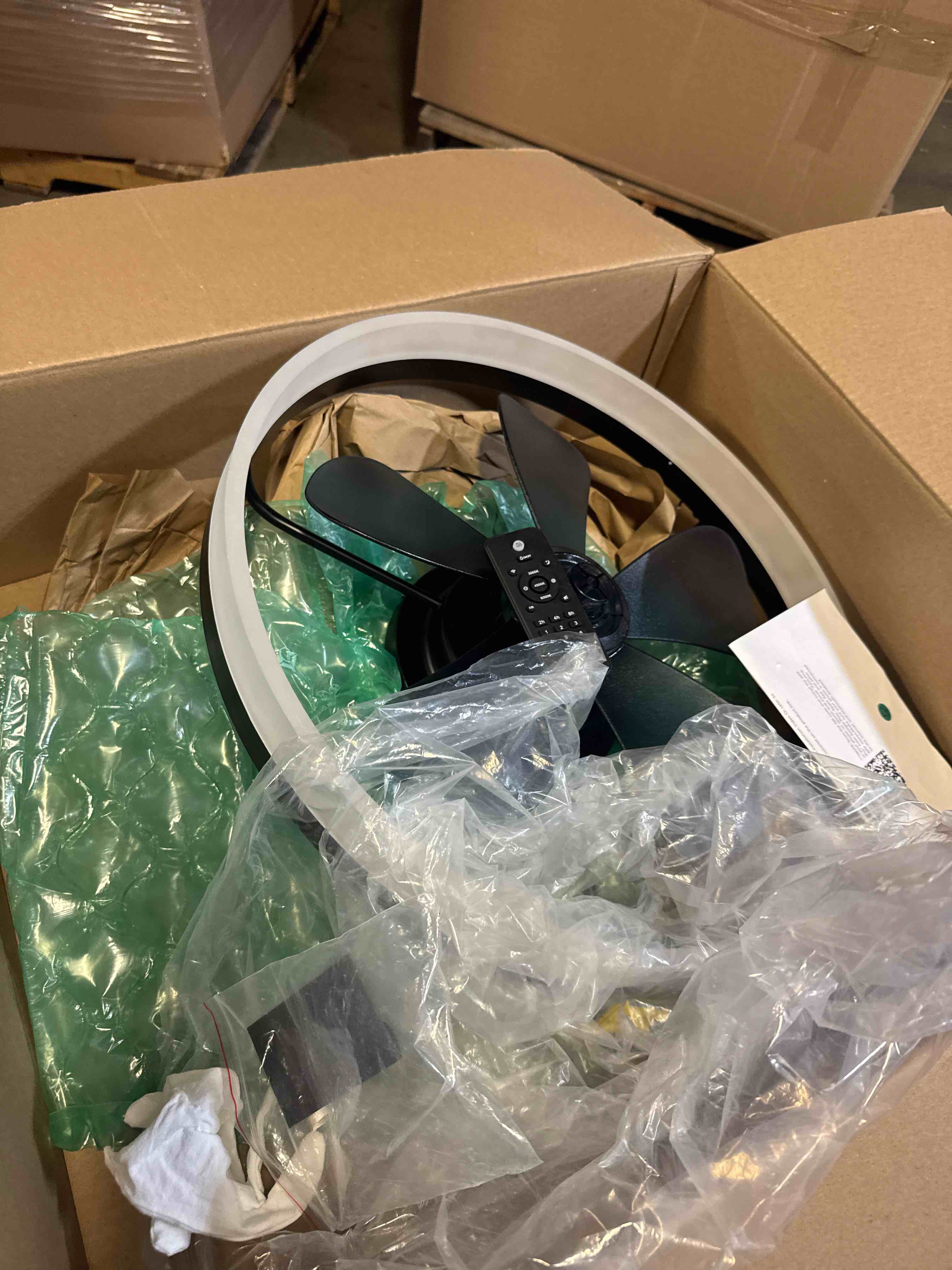 https://s3.amazonaws.com/lotting-images-prod/phillipi/BRN1925544_1759250226175.jpeg