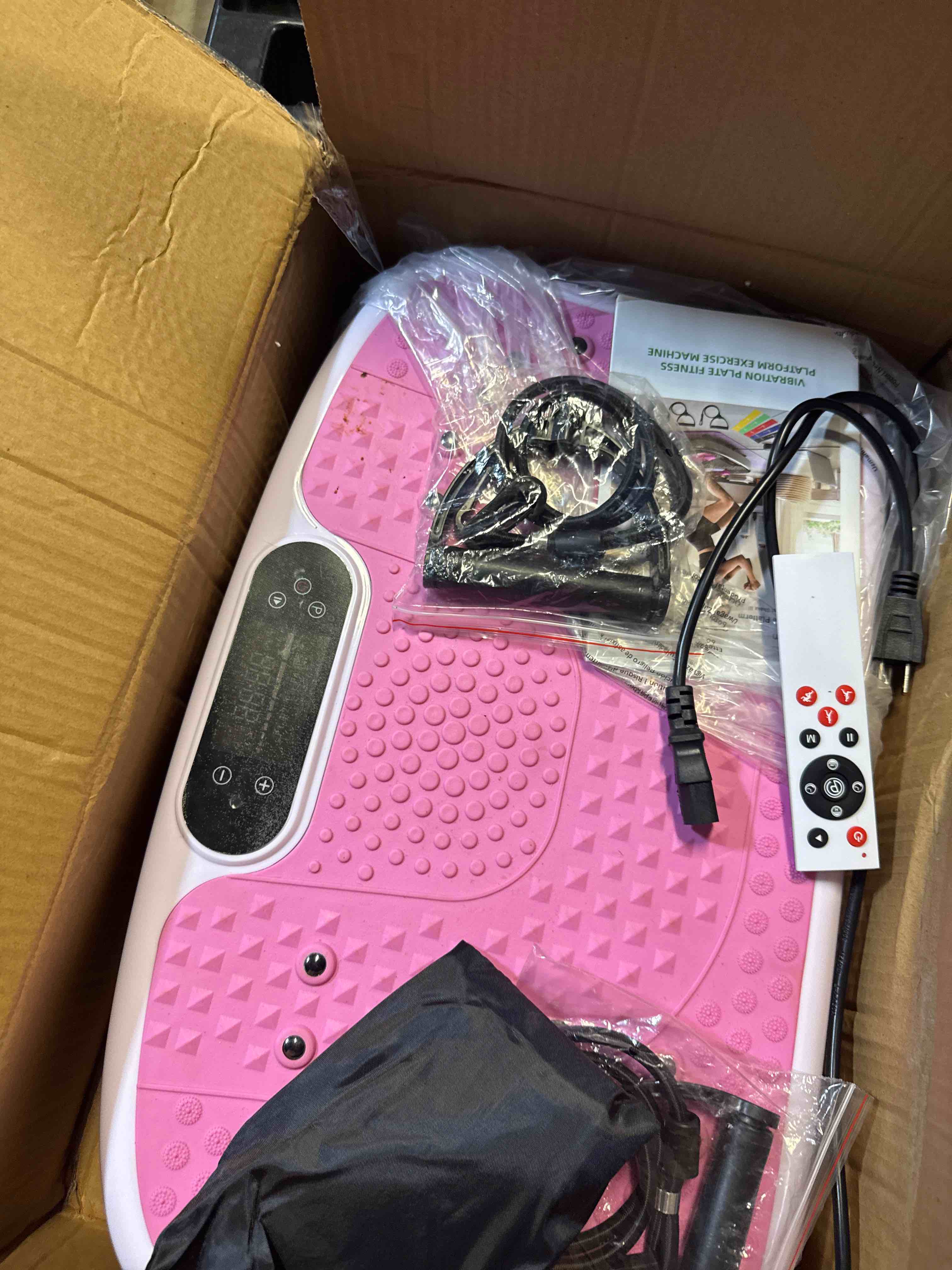 https://s3.amazonaws.com/lotting-images-prod/phillipi/BRN1925556_1759252301126.jpeg