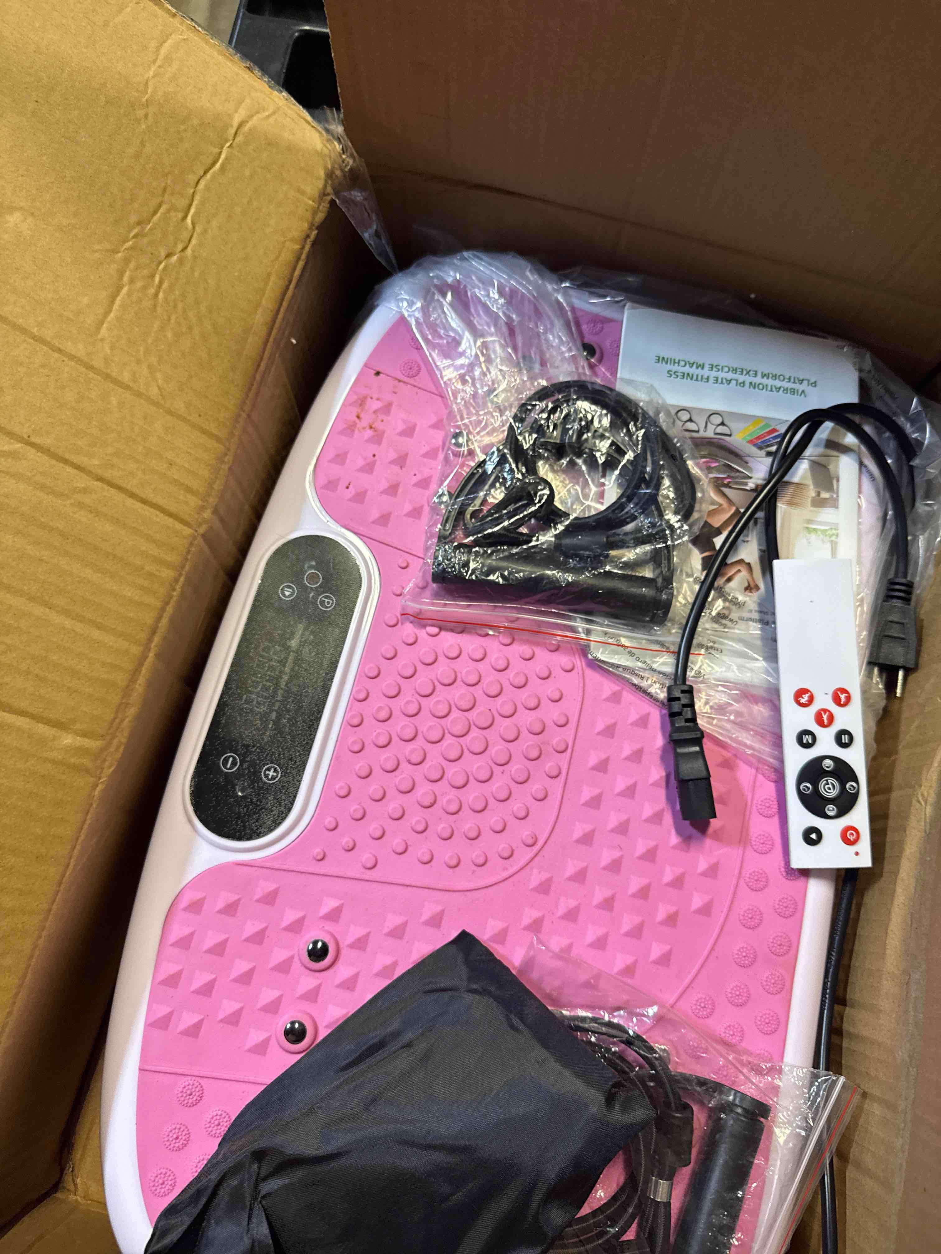 https://s3.amazonaws.com/lotting-images-prod/phillipi/BRN1925556_1759252302044.jpeg