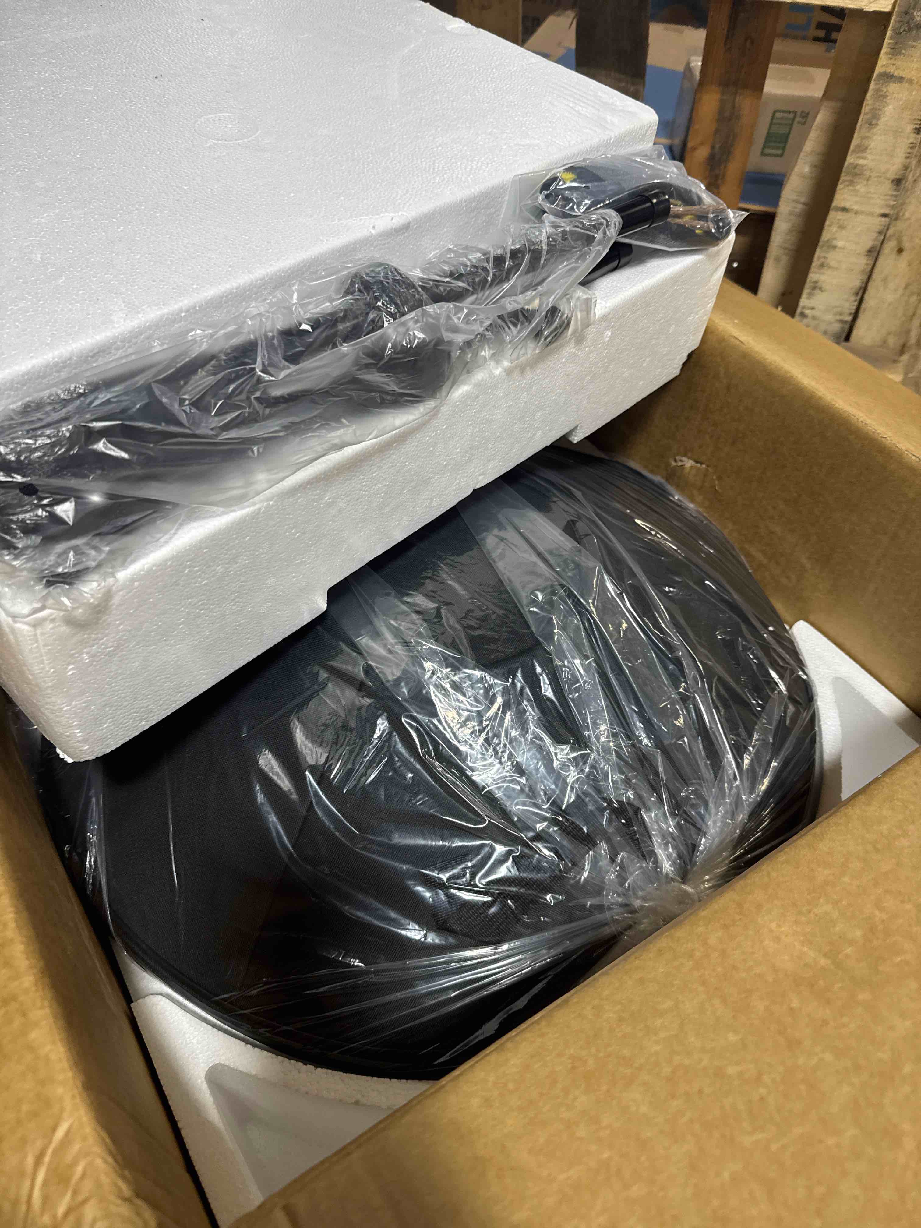 https://s3.amazonaws.com/lotting-images-prod/phillipi/BRN1925569_1759328456070.jpeg