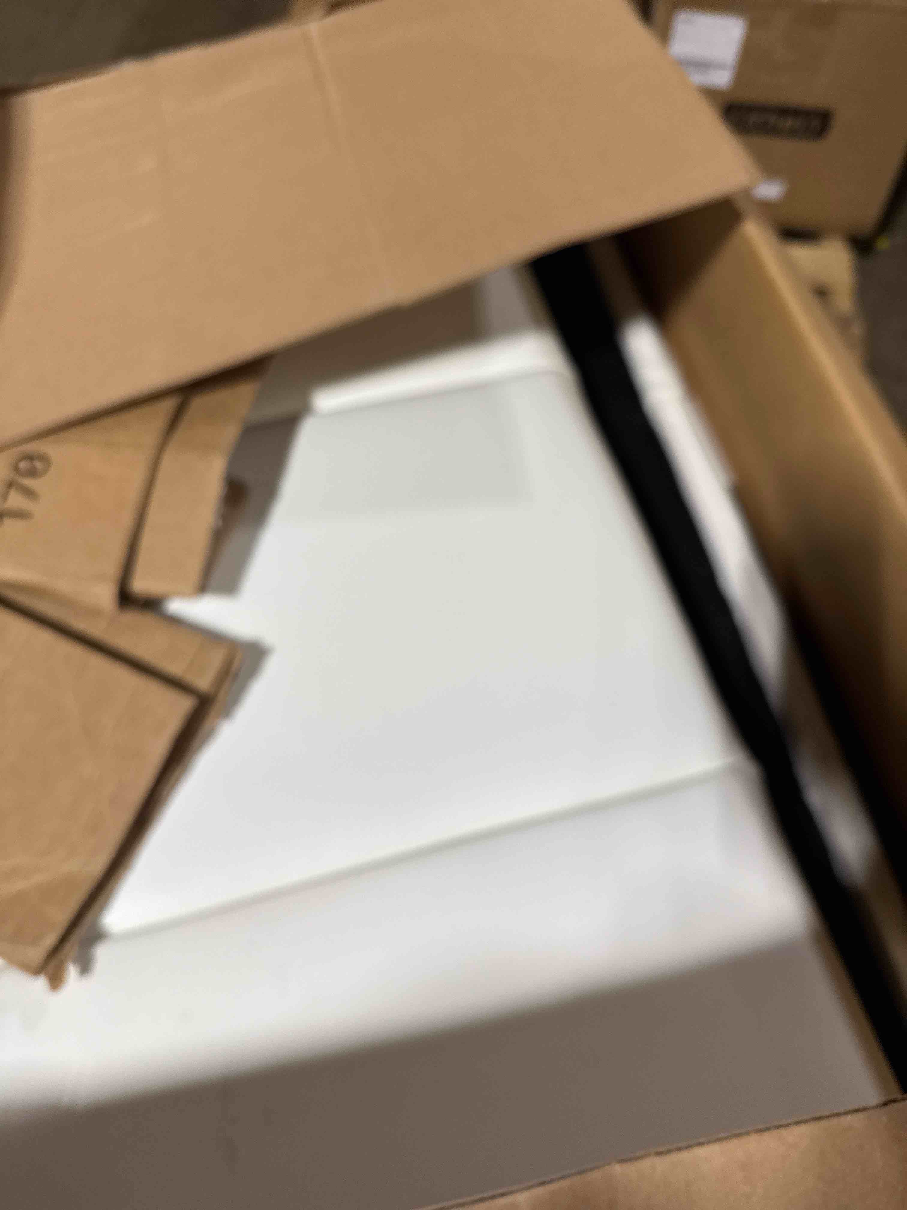 https://s3.amazonaws.com/lotting-images-prod/phillipi/BRN1925599_1759332308672.jpeg