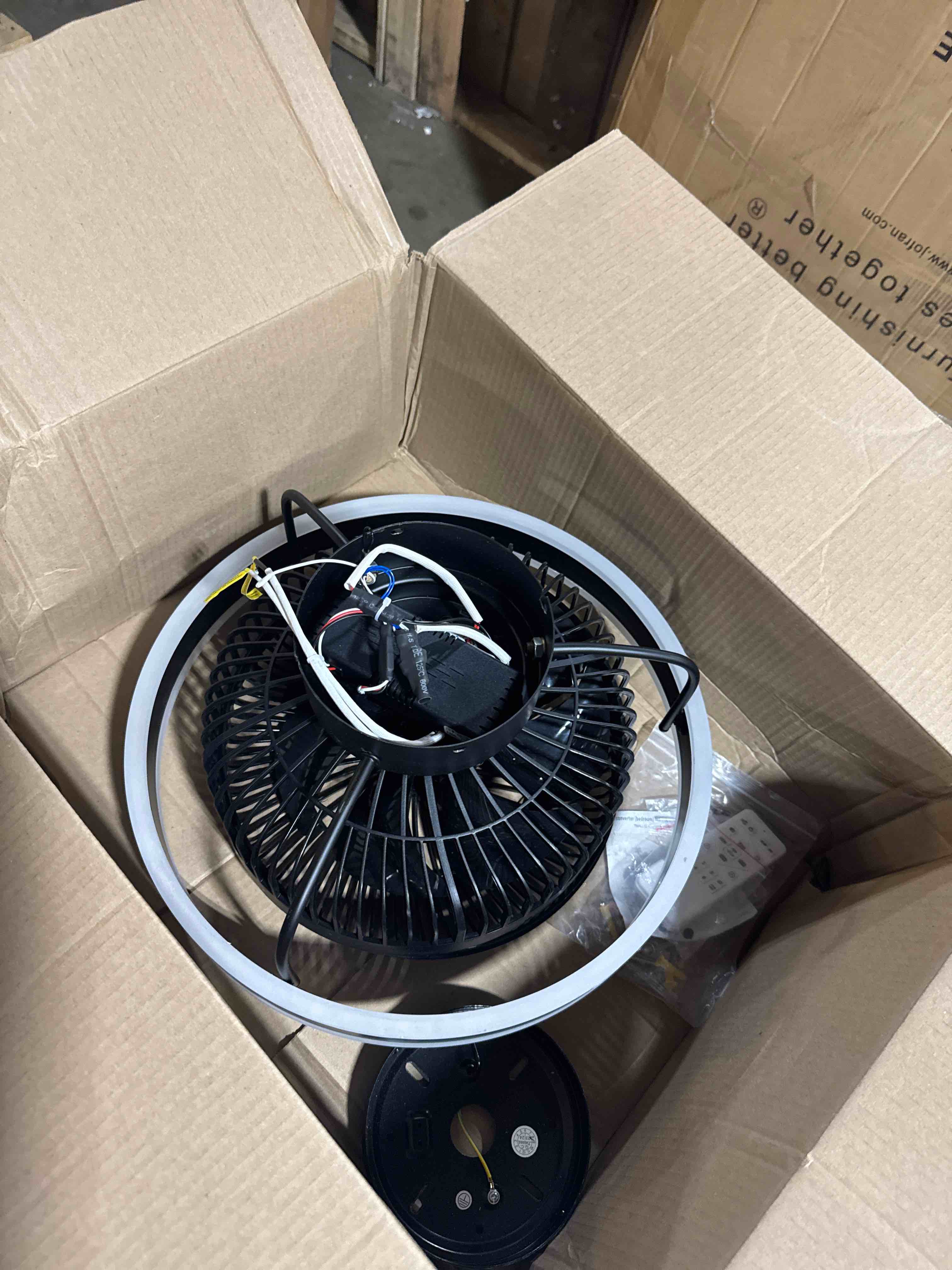https://s3.amazonaws.com/lotting-images-prod/phillipi/BRN1925608_1759333347065.jpeg